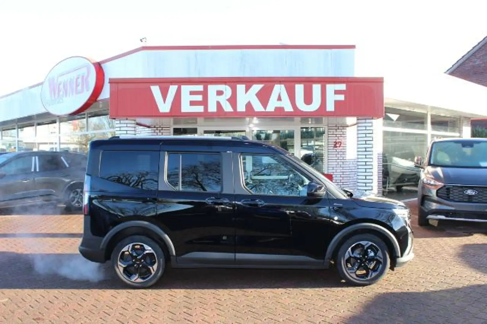 Ford Tourneo Courier Active Automatik / Winterpaket / FGS 5 Jahre Schwarz - 2