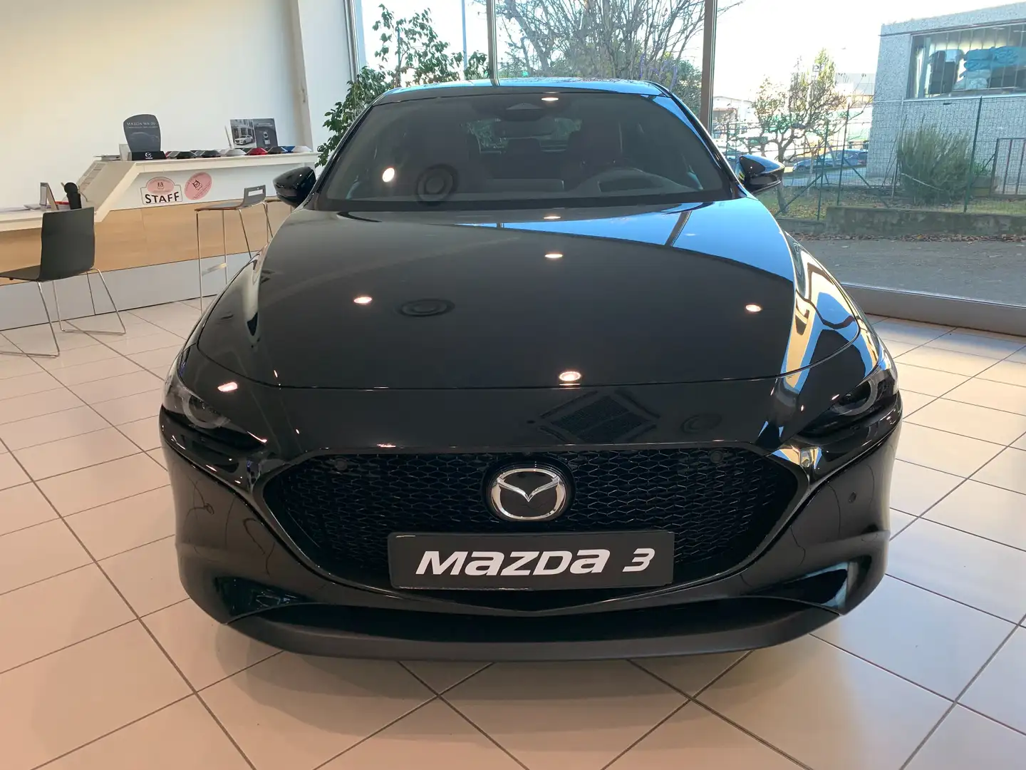 Mazda 3 2.0 BENZ/IBRIDA Takumi 186cv "PRONTA CONSEGNA" Nero - 2