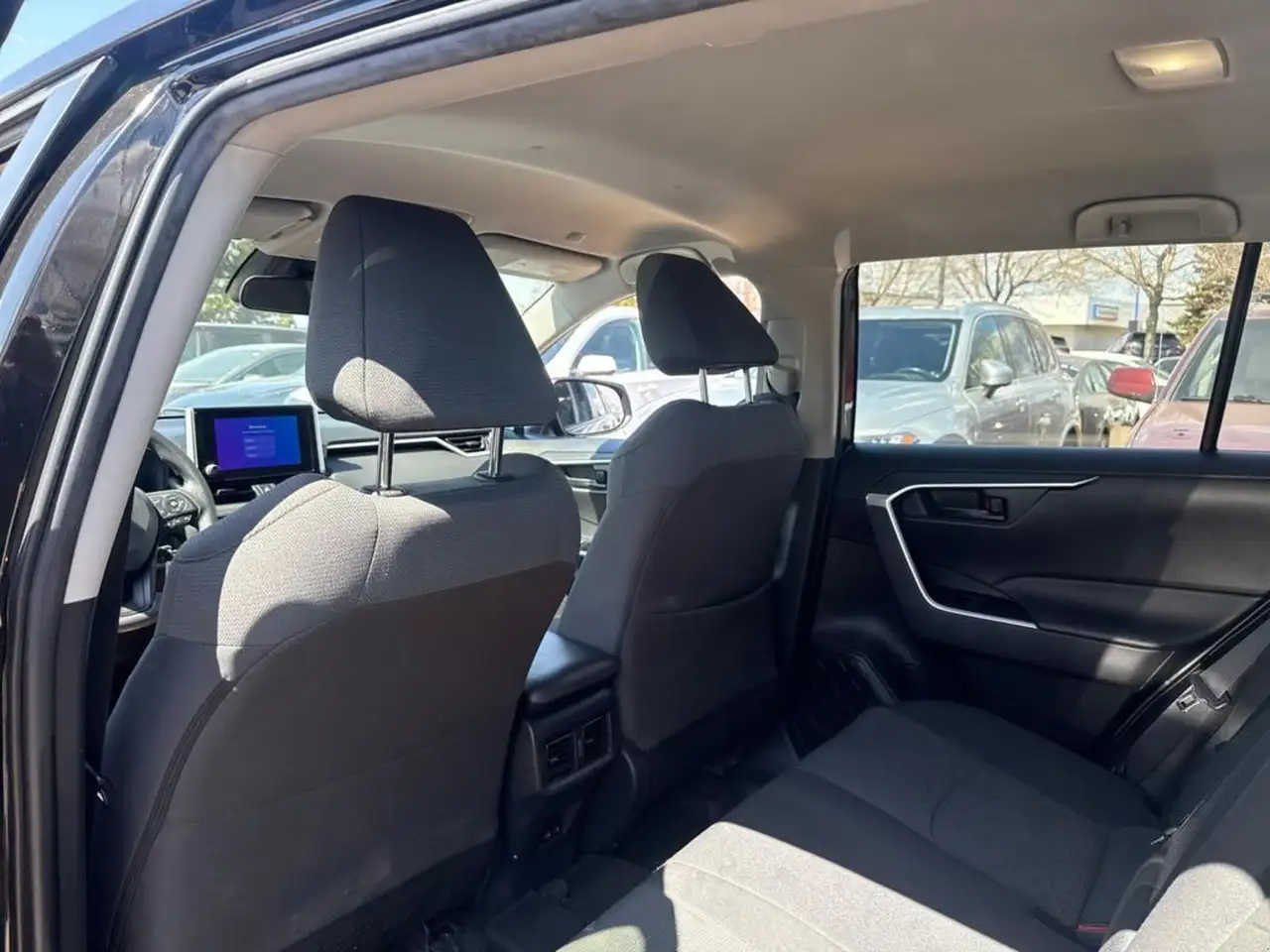 Toyota RAV 4 снимка Toyota RAV 4