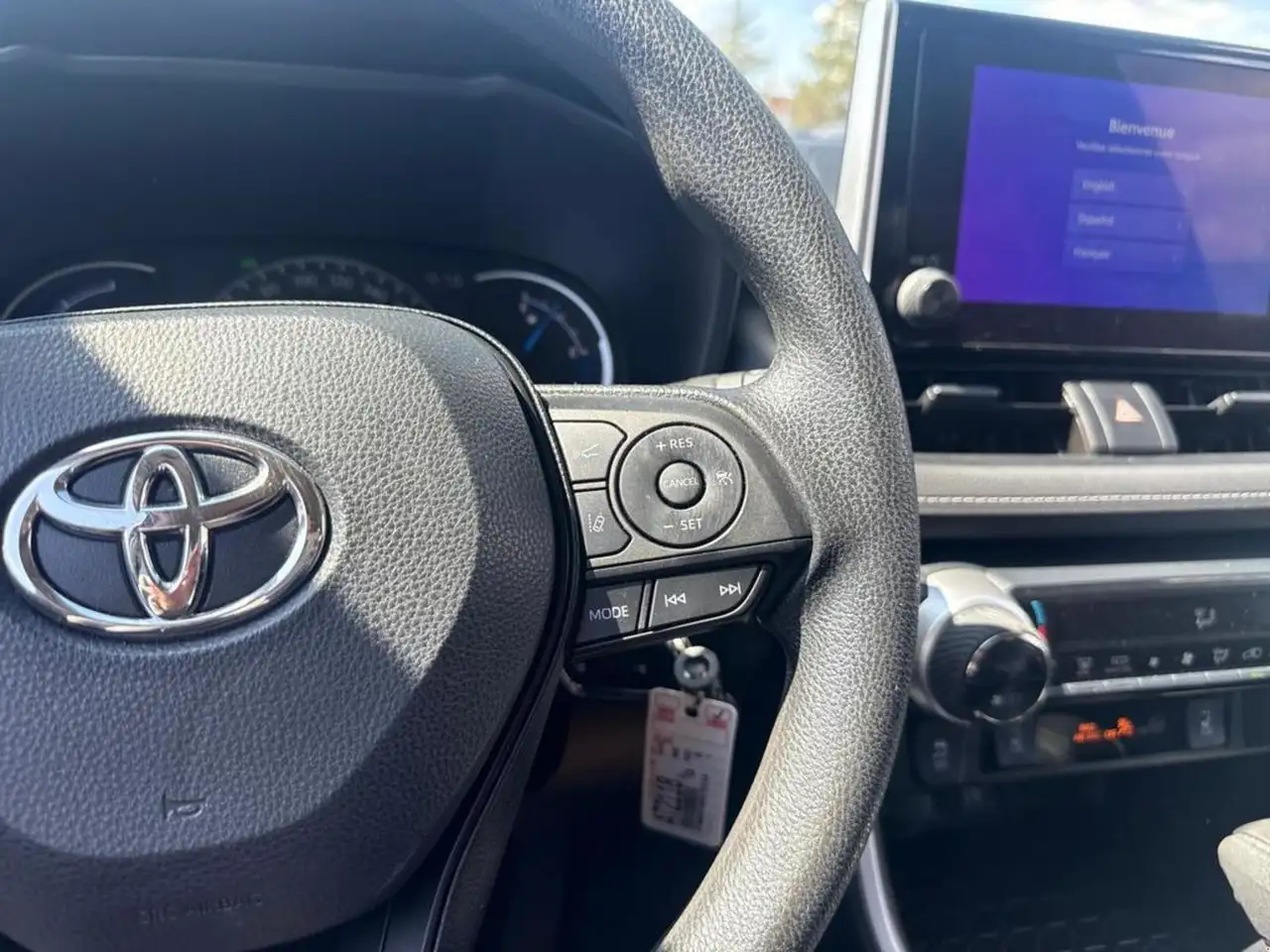 Toyota RAV 4 снимка Toyota RAV 4