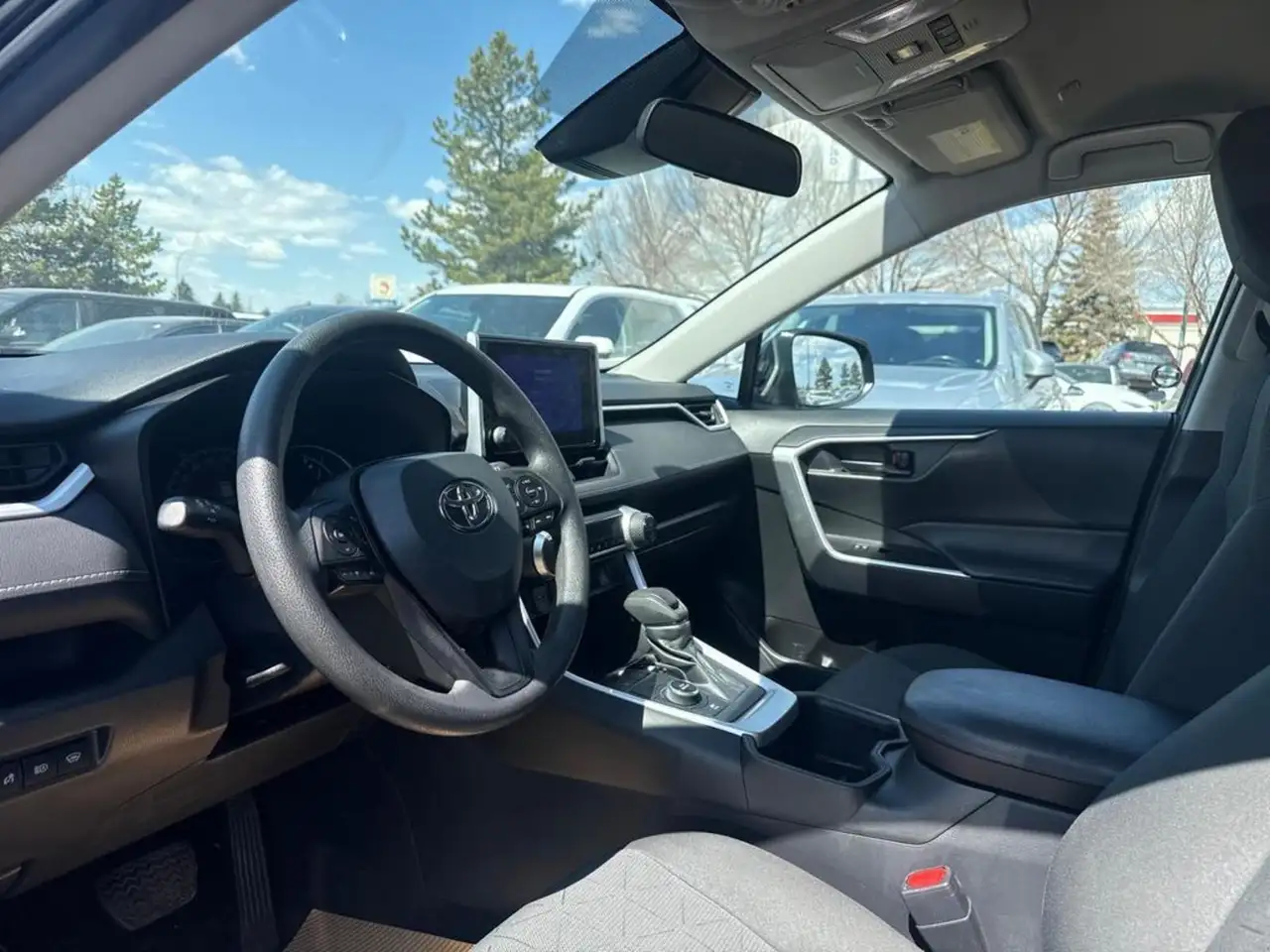 Toyota RAV 4 снимка Toyota RAV 4