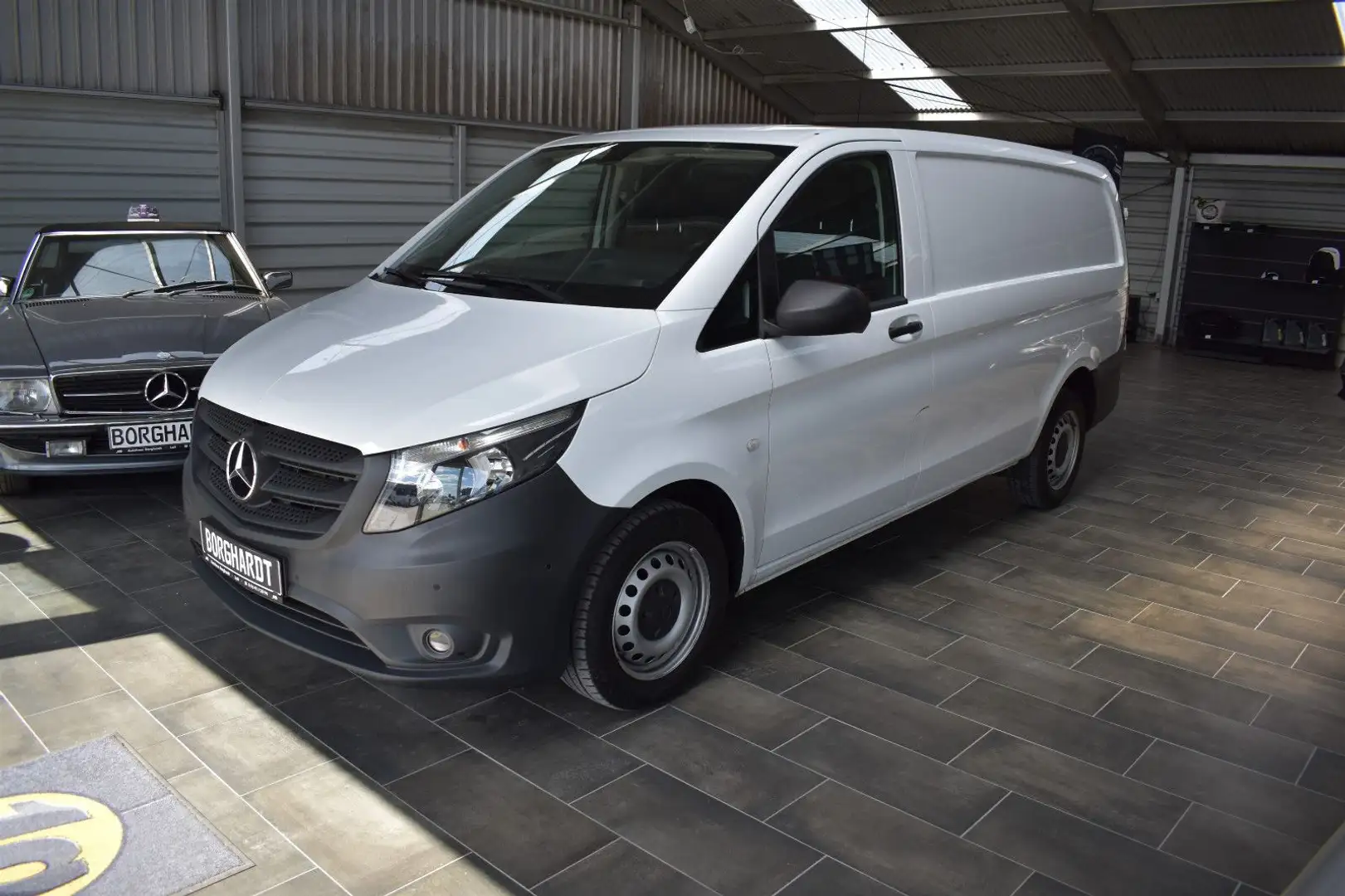 Mercedes-Benz Vito 110CDI LANG Weiß - 2