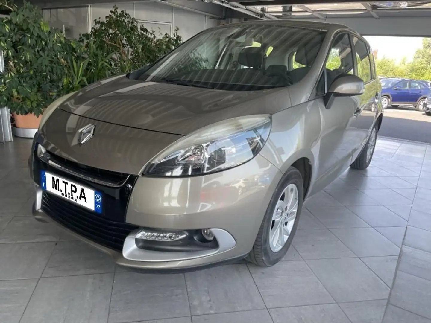 Renault Scenic 1.5 dCi 110ch energy Bose eco² Beige - 1
