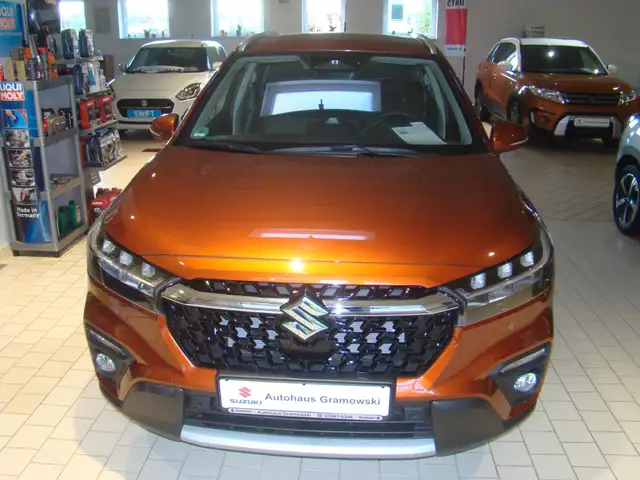 Suzuki S-Cross 1.4 BOOST Hyb Comfort Allgrip +AHK