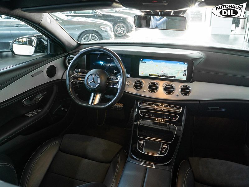 Mercedes-Benz E 300 e T 9G-TRONIC *AMG*NIGHT*RFK*AHK*MBUX* — photo 13