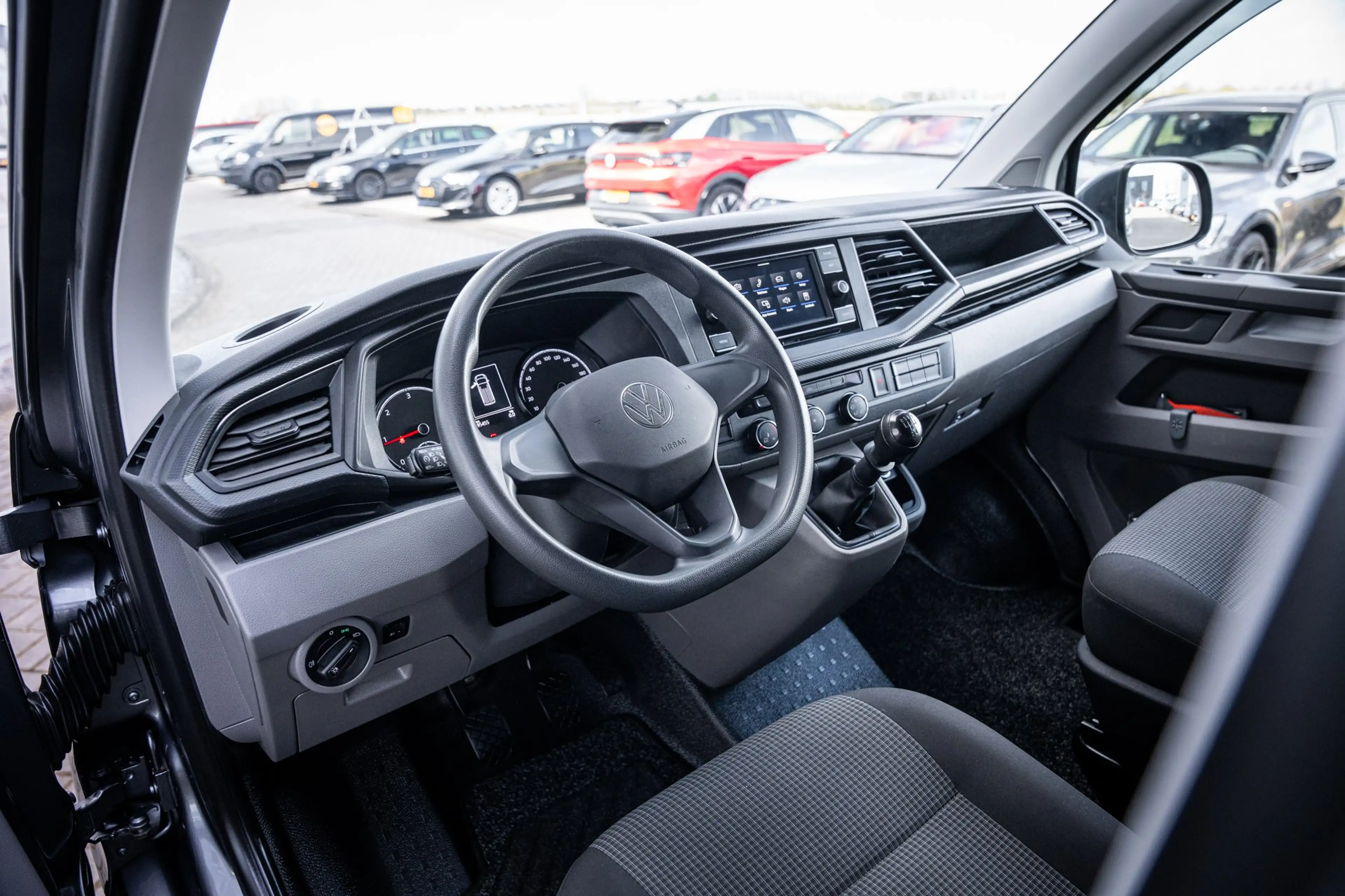 Volkswagen Transporter 2.0 TDI L2H1 30 DC | Carplay | Dubbele Cabine | Cr — photo 3