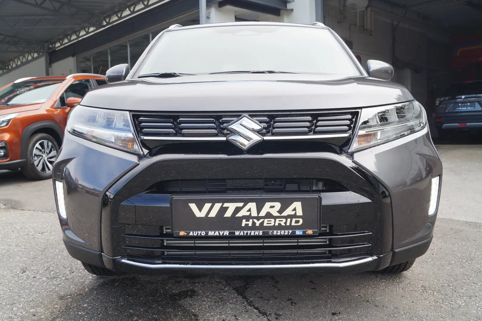 Suzuki Vitara 1,4 GL+ DITC Hybrid ALLGRIP shine Aut. Grau - 2