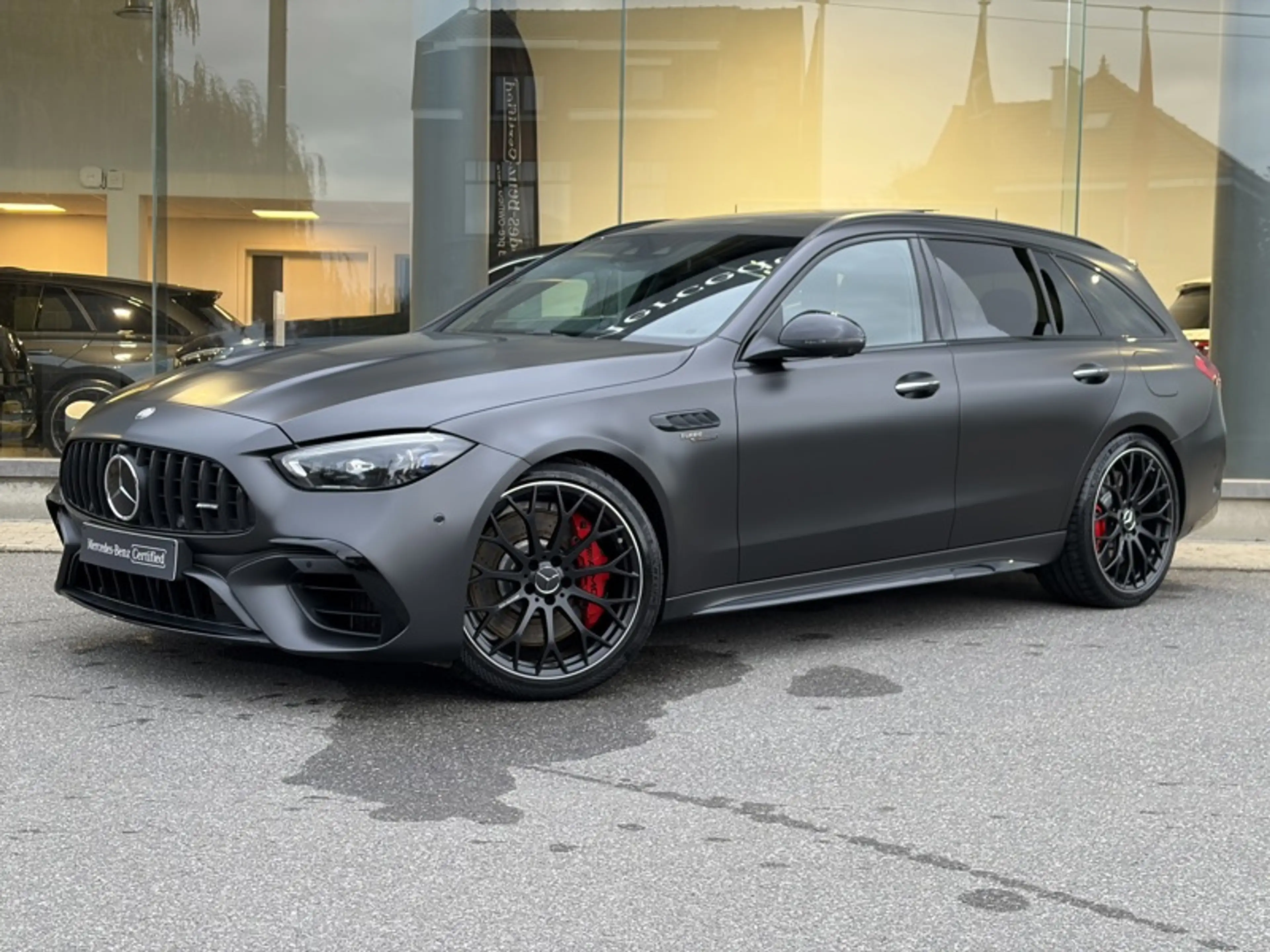 Mercedes-Benz C 63 AMG se Performance Pack Carbone Pano — photo 4