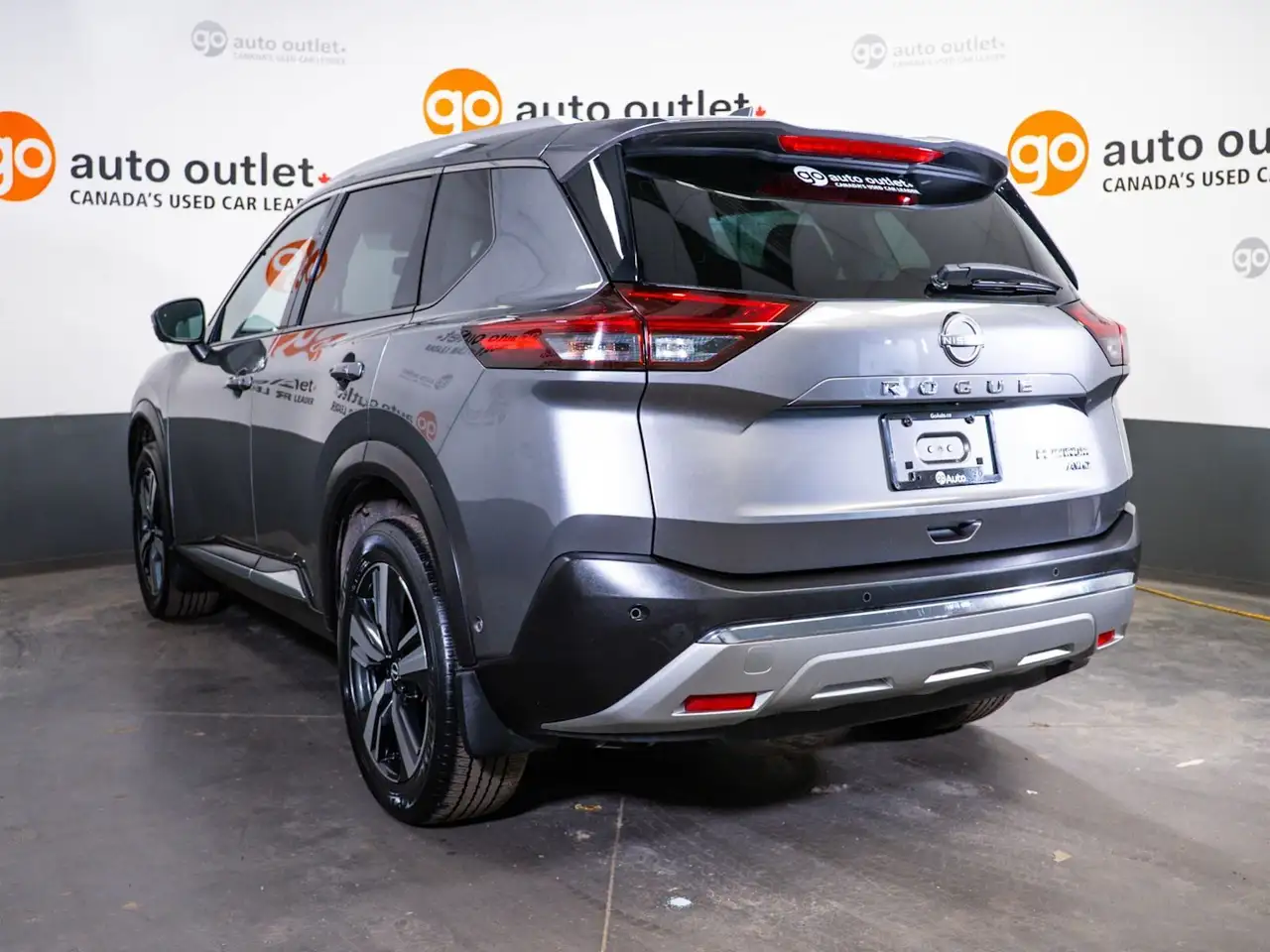 Nissan Rogue снимка Nissan Rogue