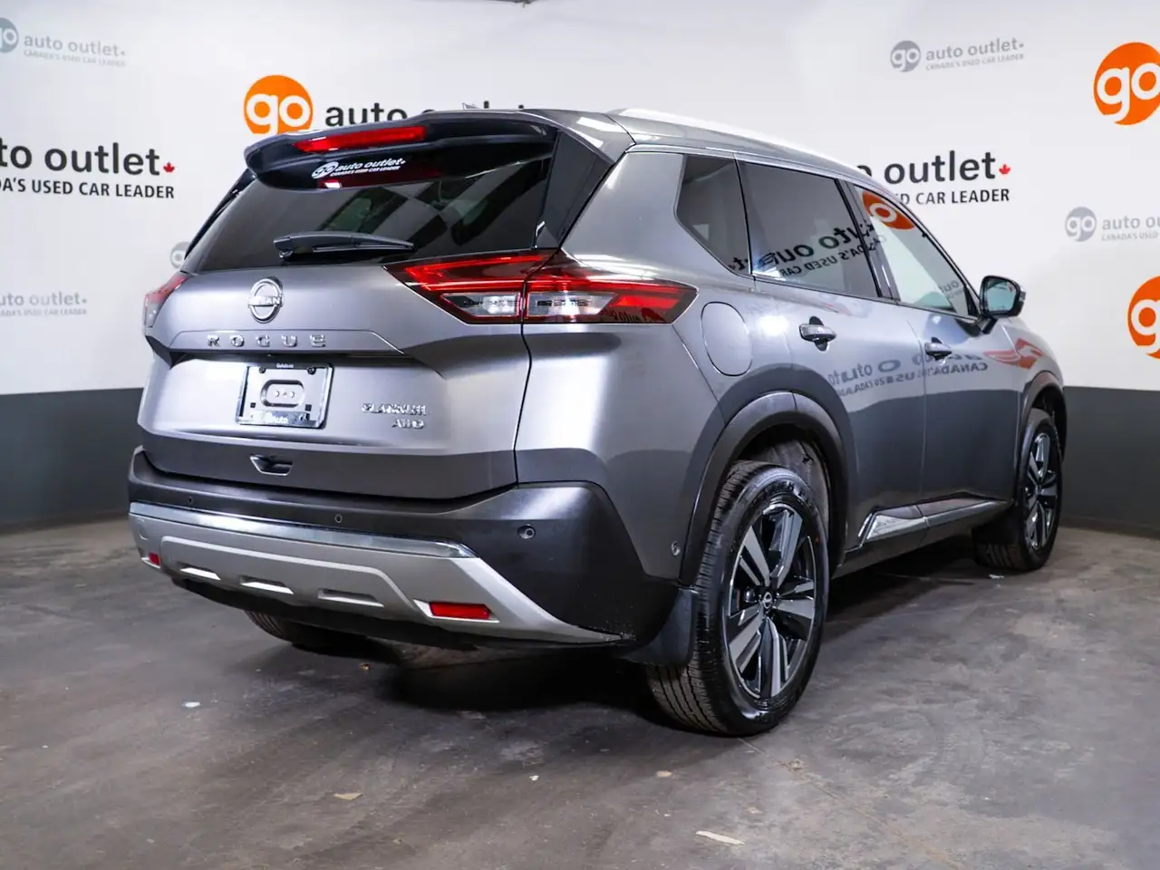 Nissan Rogue снимка Nissan Rogue