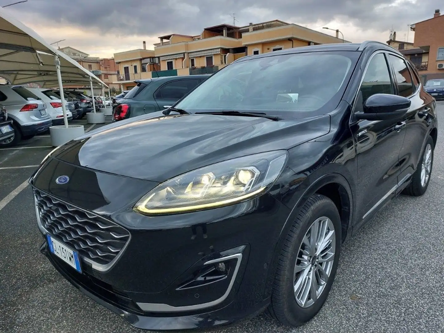 Ford Kuga 2.5 Full Hybrid 190 CV CVT AWD VIGNALE FULL OP Nero - 1