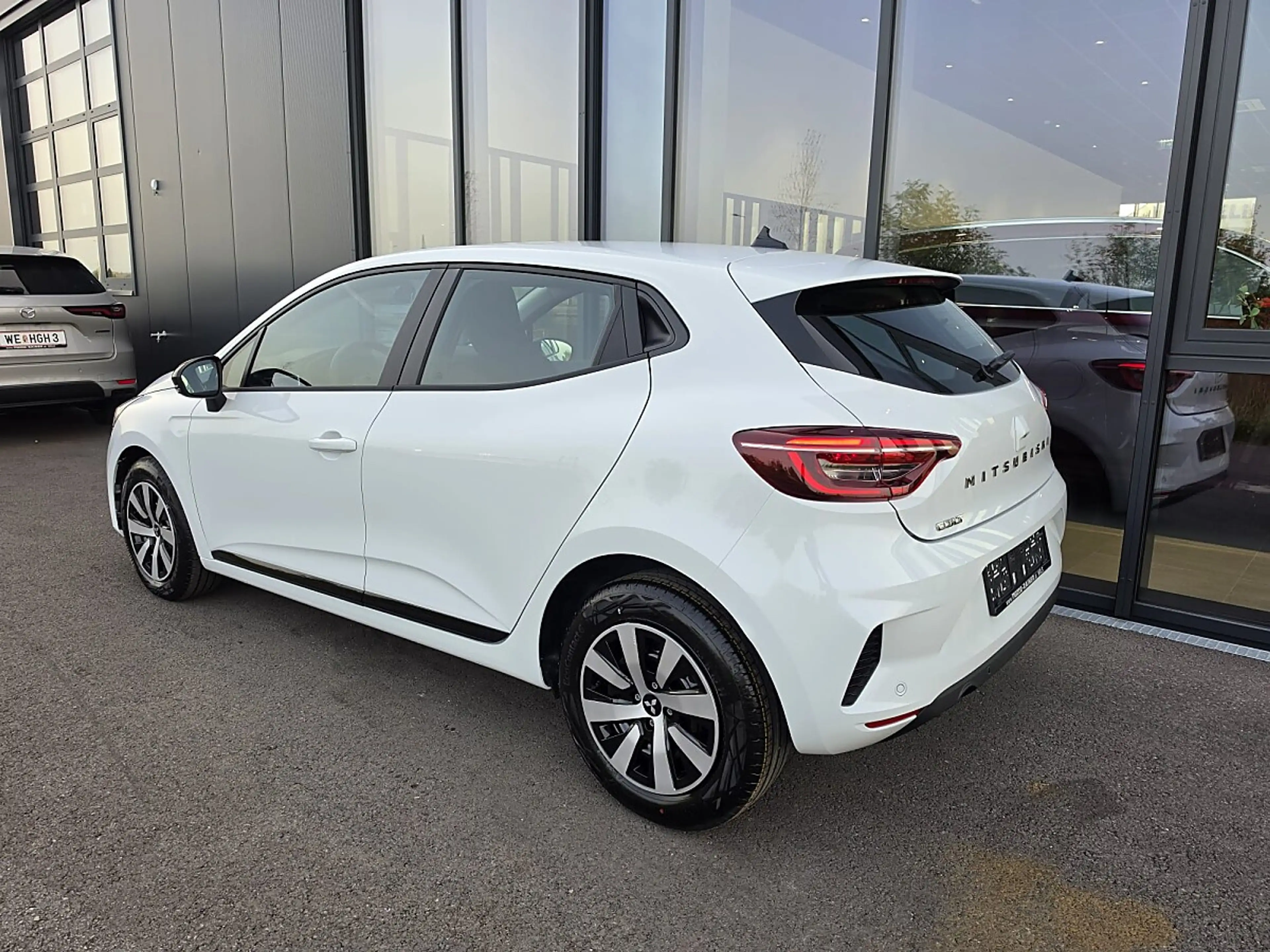 Mitsubishi Colt 1,0 MPI-T Invite — photo 5