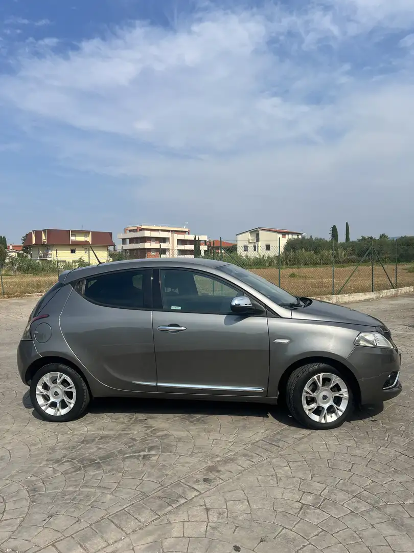 Lancia Ypsilon 1.3 mjt Platinum s&s 95cv my16 - 1