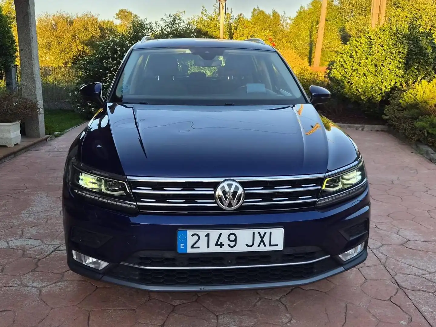 Volkswagen Tiguan Tiguan 2.0TDI Sport 4Motion DSG 140kW Sport Azul - 2