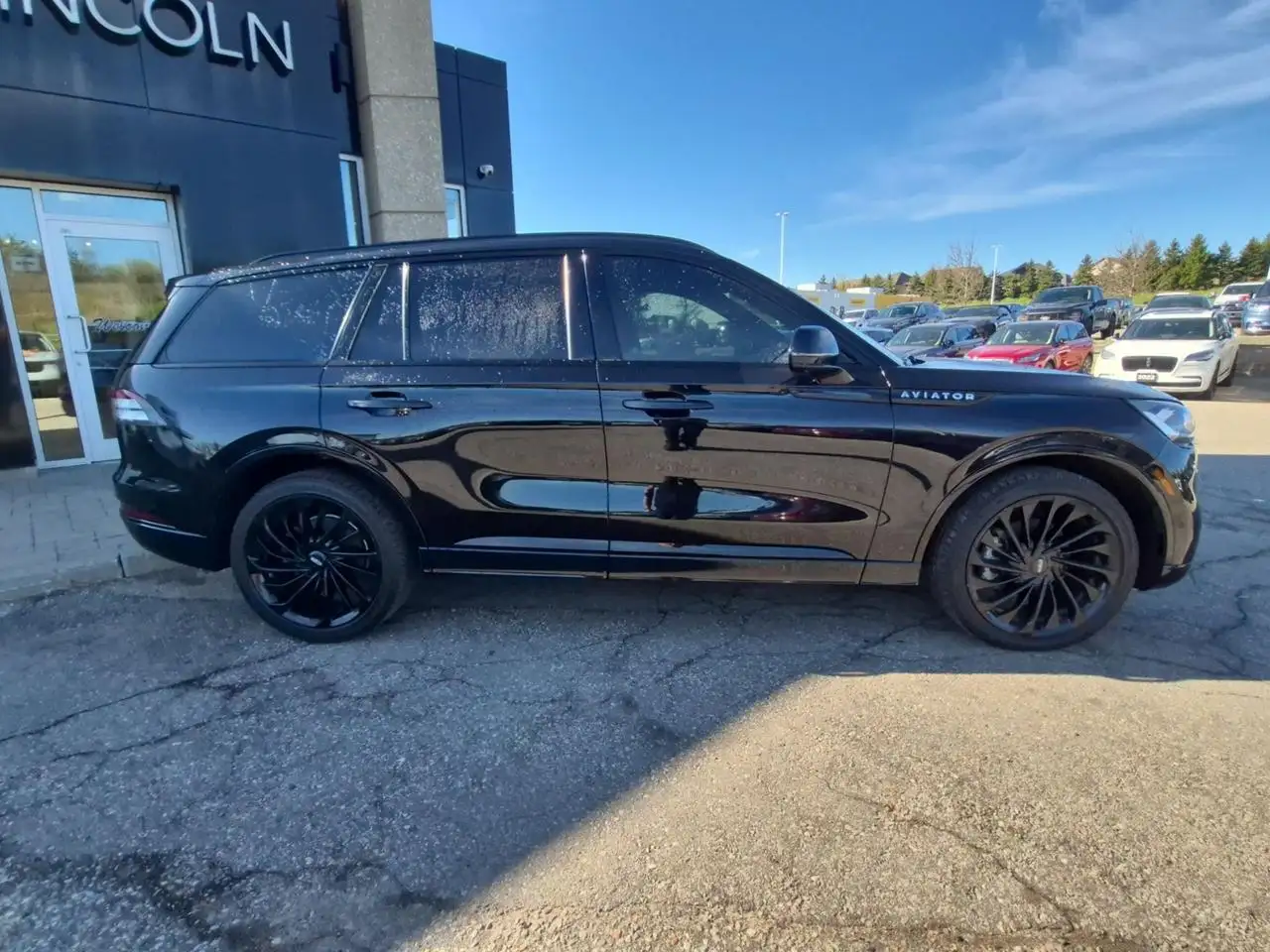 Lincoln Aviator снимка Lincoln Aviator