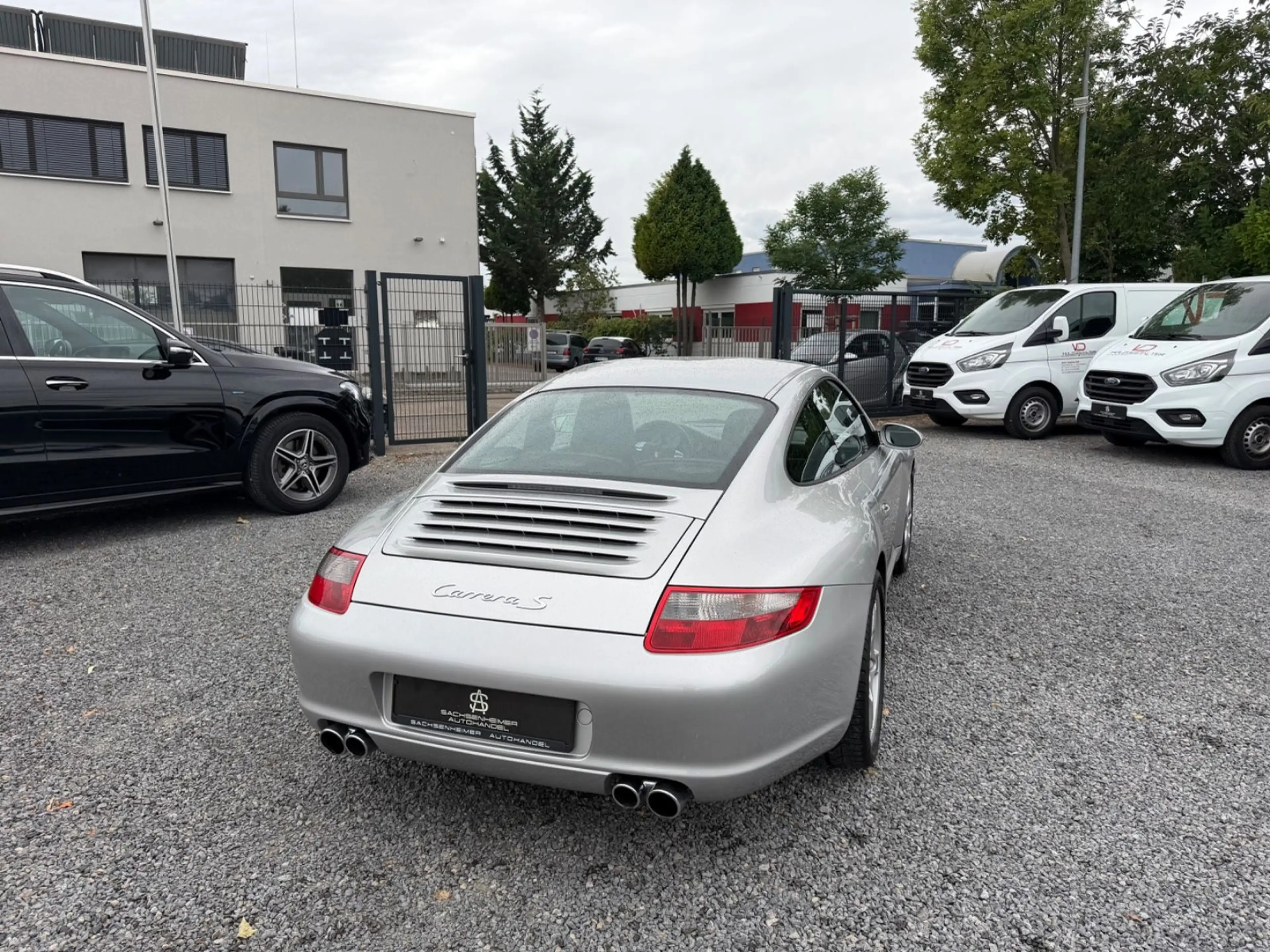 Porsche 911 Carrera S Coupe — photo 12