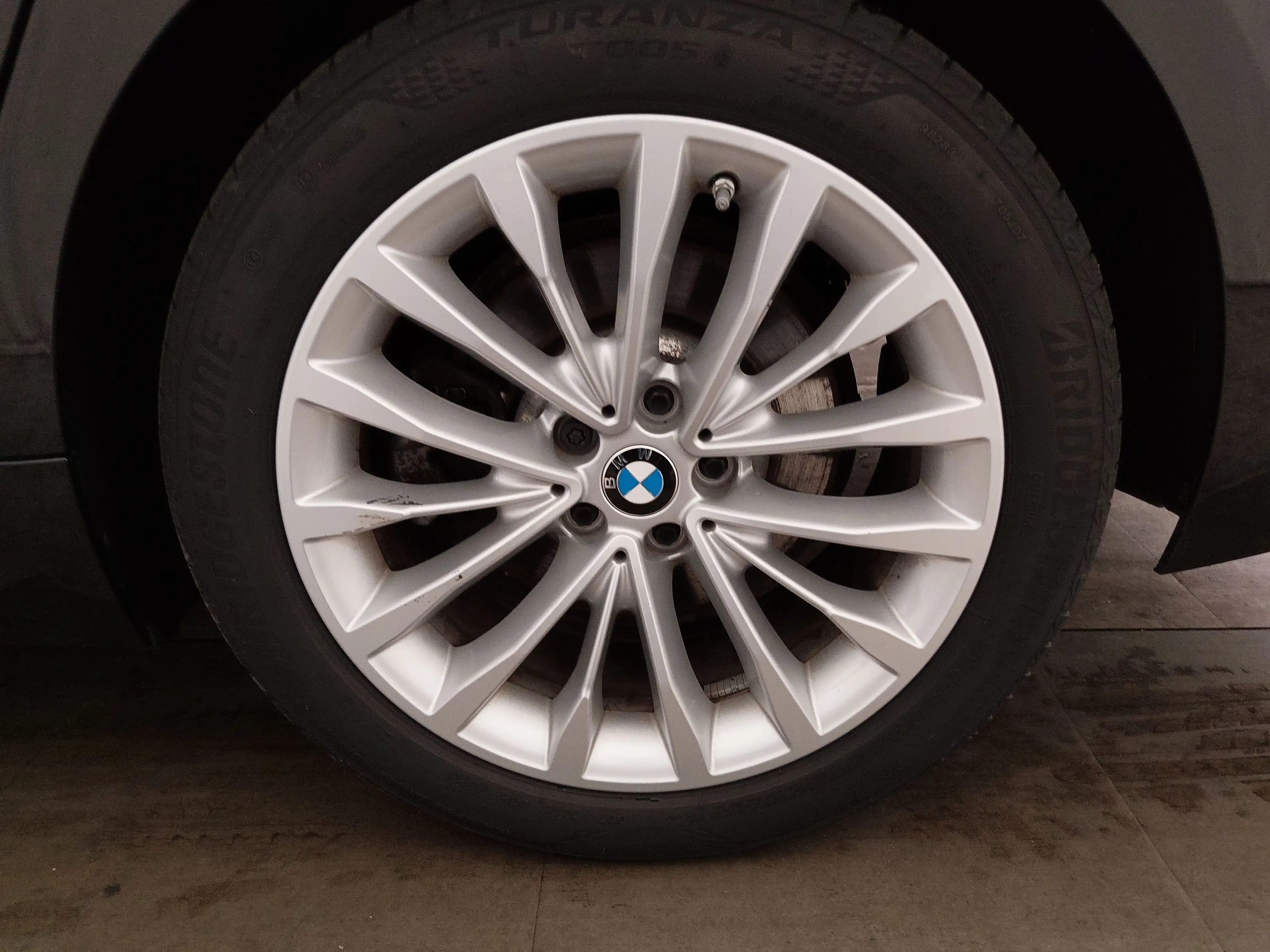 BMW 520 iA Touring Luxury-Line Leder Nav LED Pano AHK — photo 8