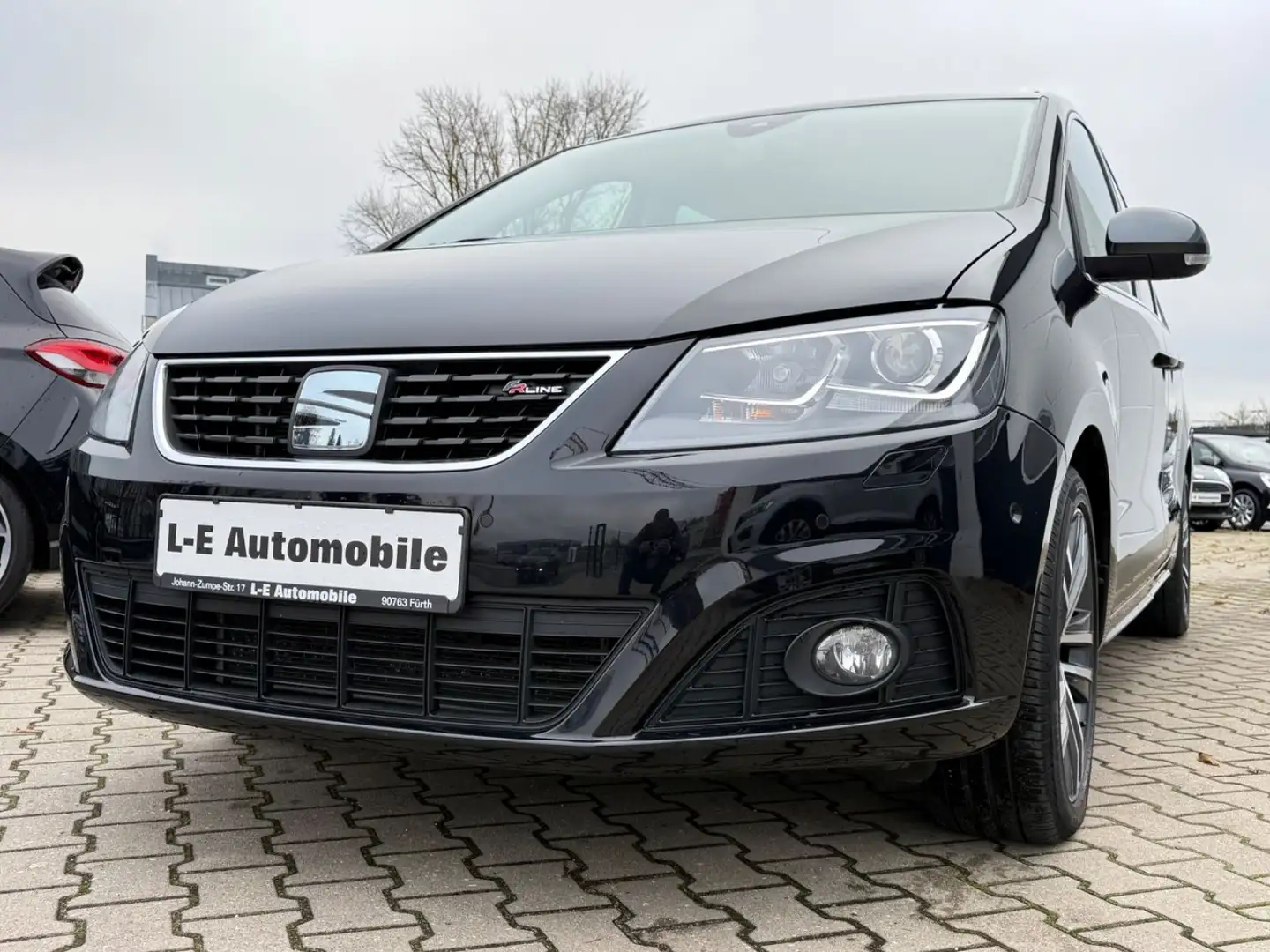 SEAT Alhambra FR-Line 1.4 TSI *XENON/NAVI/ACC/PANO/.. Negro - 1