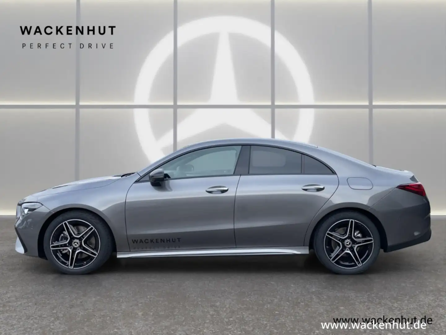 Mercedes-Benz CLA 200 AMG NIGHT LED DISTR  WINTER 360° CARPLAY Grau - 2
