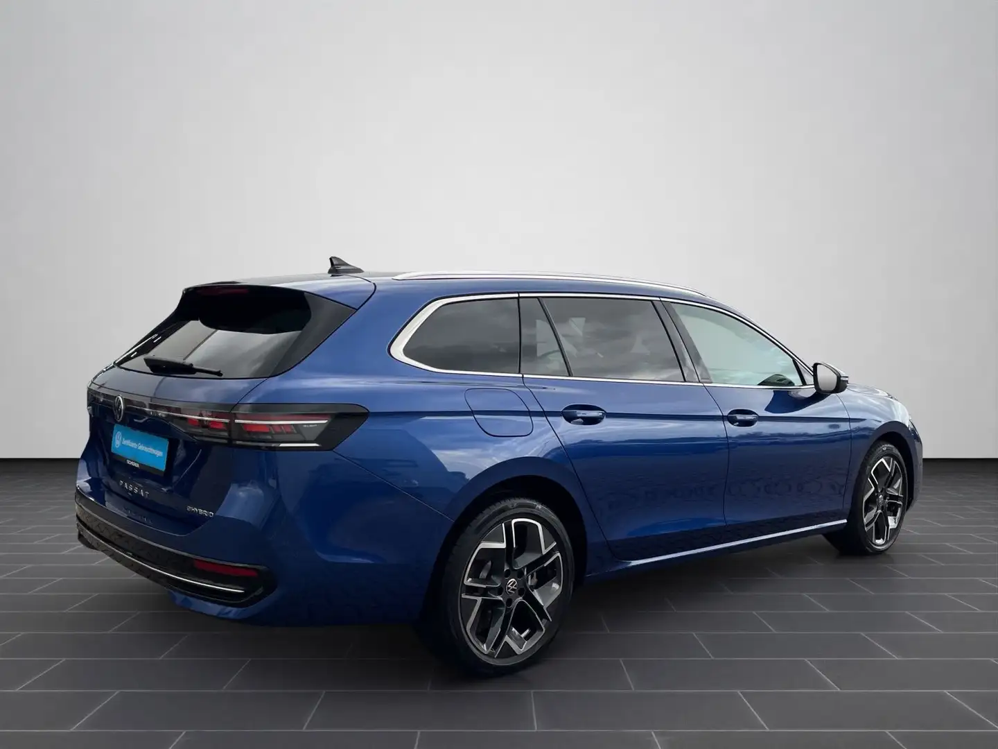 Volkswagen Passat Variant 1,5 l eHybrid Elegance AHK/Rückfa Blau - 2