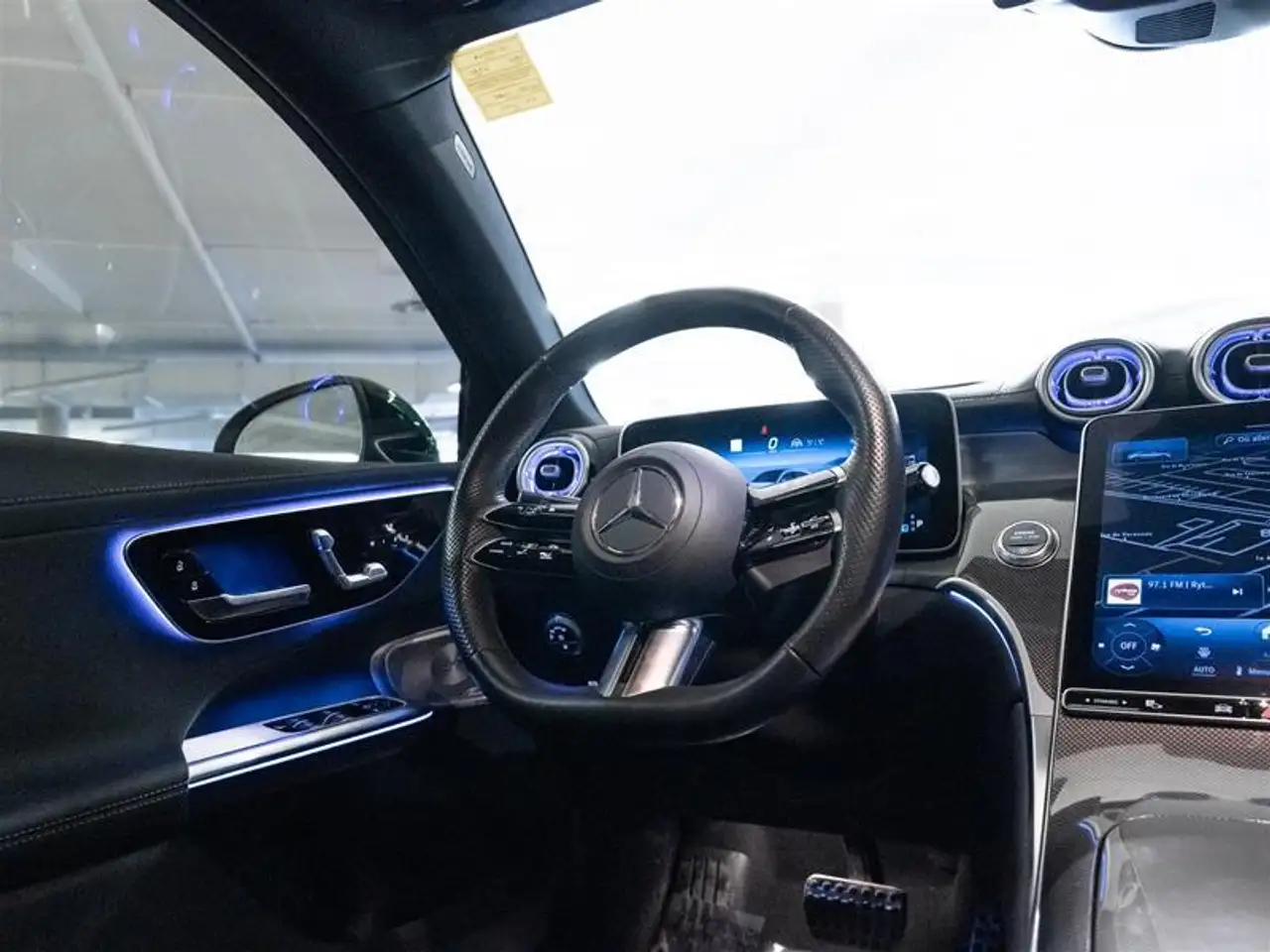 Mercedes-Benz GLC снимка Mercedes-Benz GLC