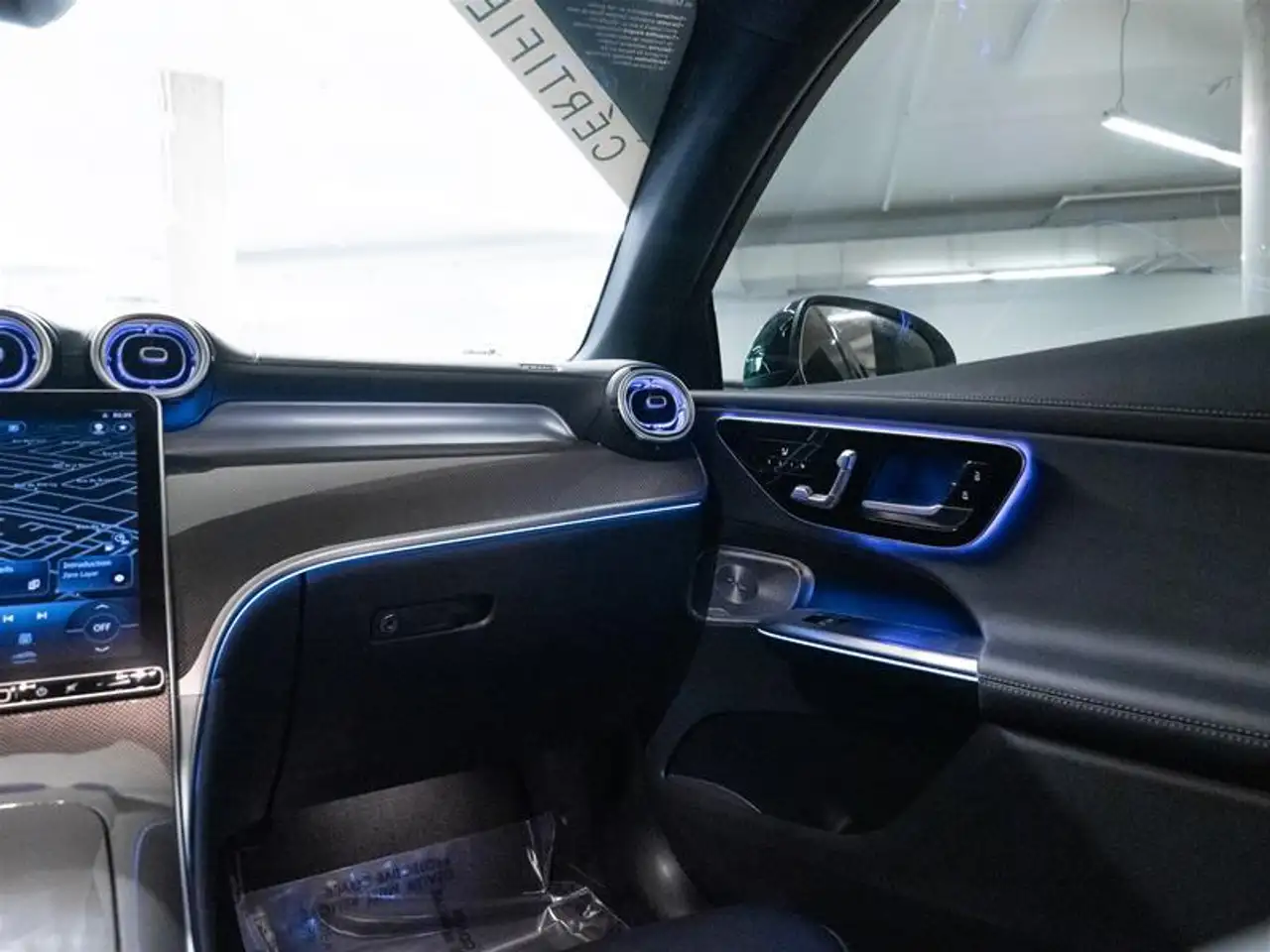 Mercedes-Benz GLC снимка Mercedes-Benz GLC