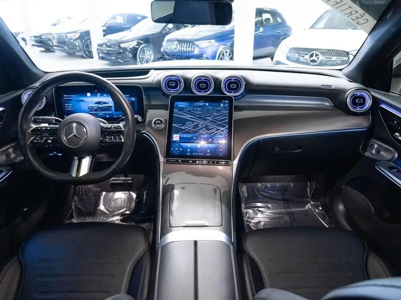 Mercedes-Benz GLC снимка Mercedes-Benz GLC