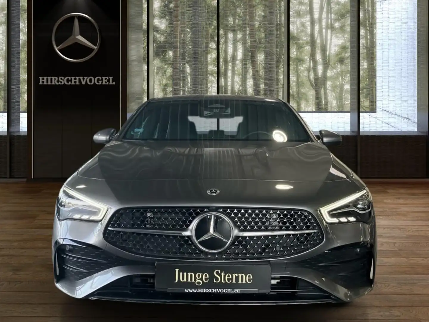 Mercedes-Benz CLA 220 d AMG-Line+KEYLESS+MBUX+Navi-Pr.+LED+Kam Grau - 2