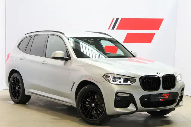 BMW X3 2.0iA xDrive 20i * M-Pack * Camera * Keyless *
