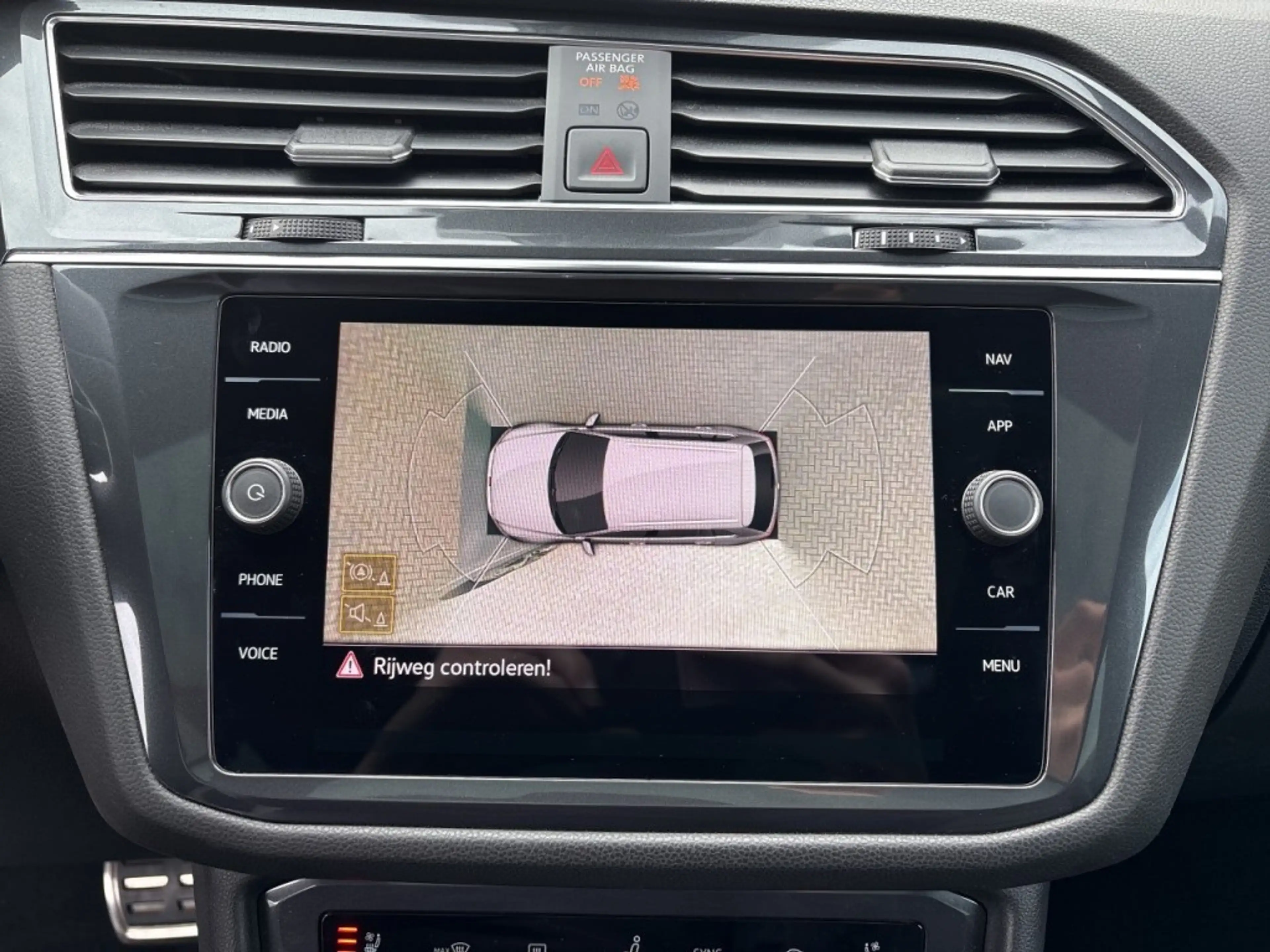 Volkswagen Tiguan Allspace 2.0 TSI 4M R-LINE 7P. LEDER/PANO-DAK/TREKHAAK/STAN — photo 28