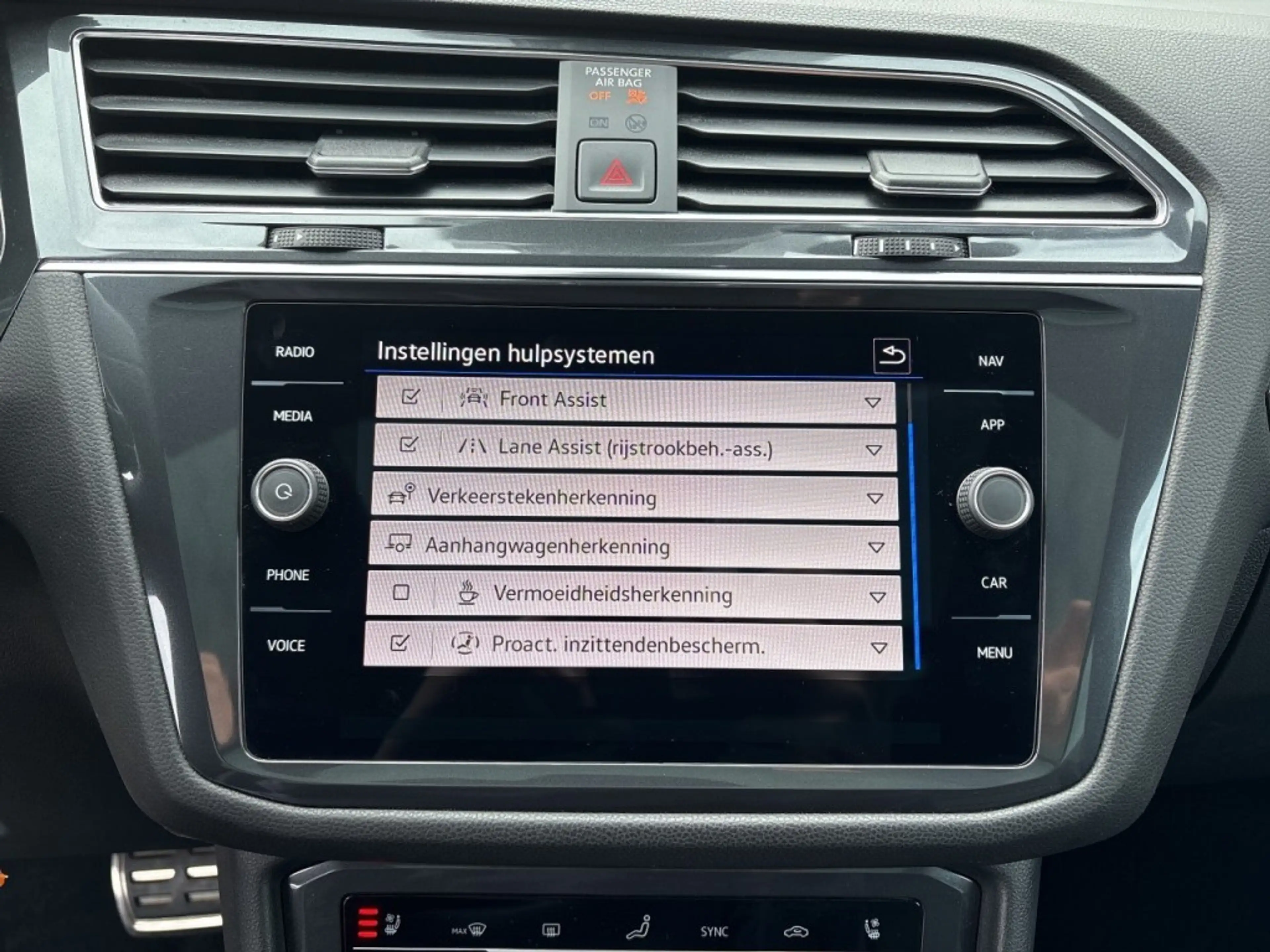 Volkswagen Tiguan Allspace 2.0 TSI 4M R-LINE 7P. LEDER/PANO-DAK/TREKHAAK/STAN — photo 27