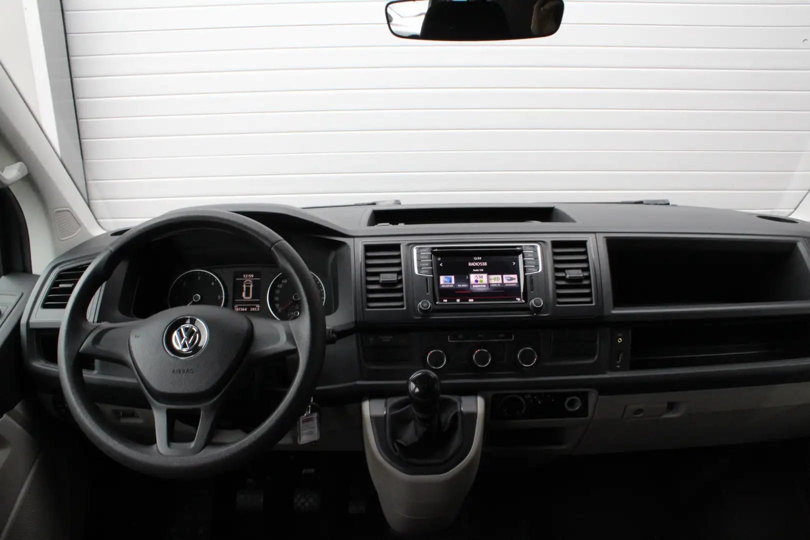 Volkswagen Sonstige 2.0 TDI L2H1 Comfortline 9.p Export only (NETTO Grau - 2