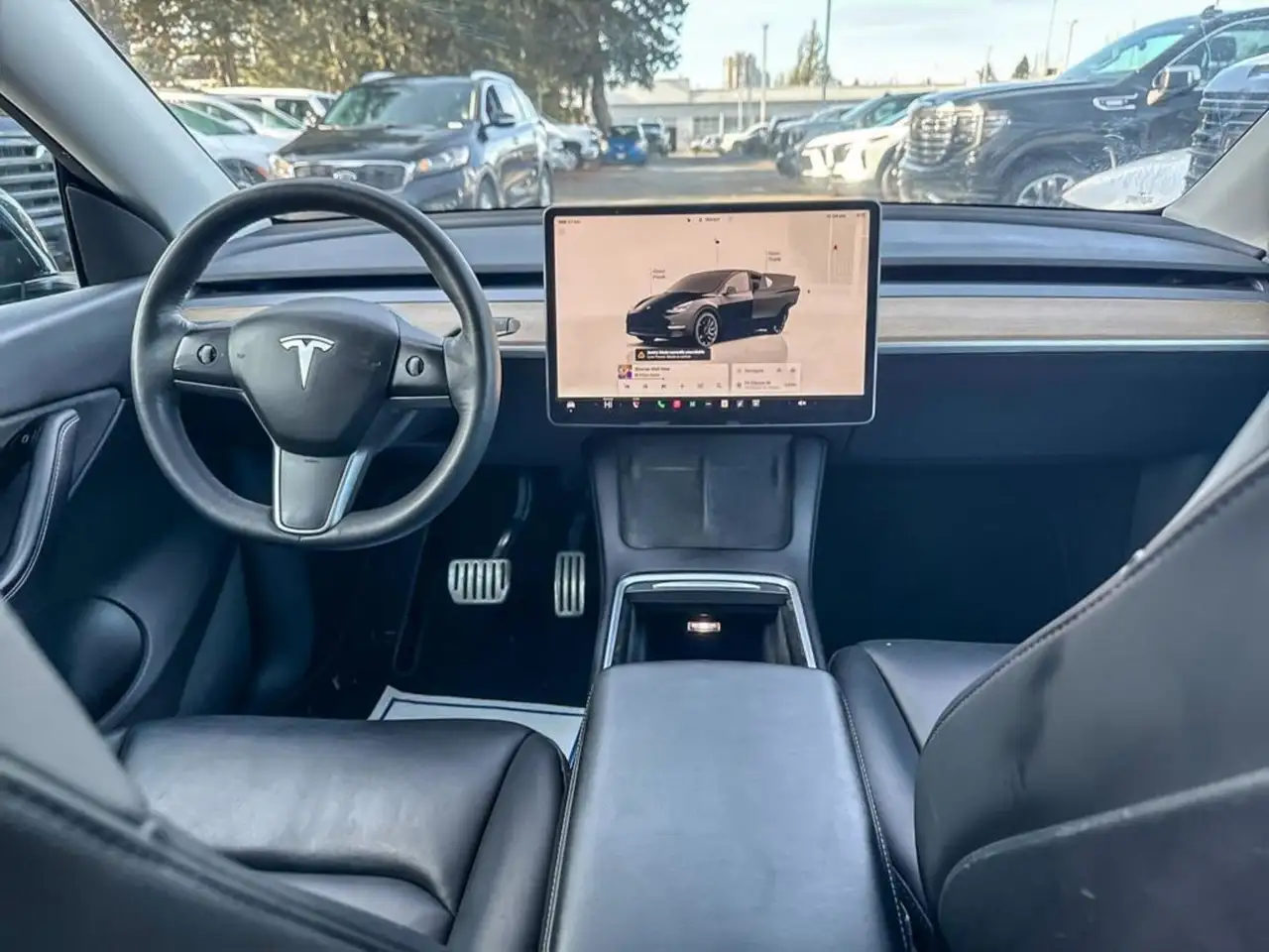 Tesla Model Y снимка Tesla Model Y