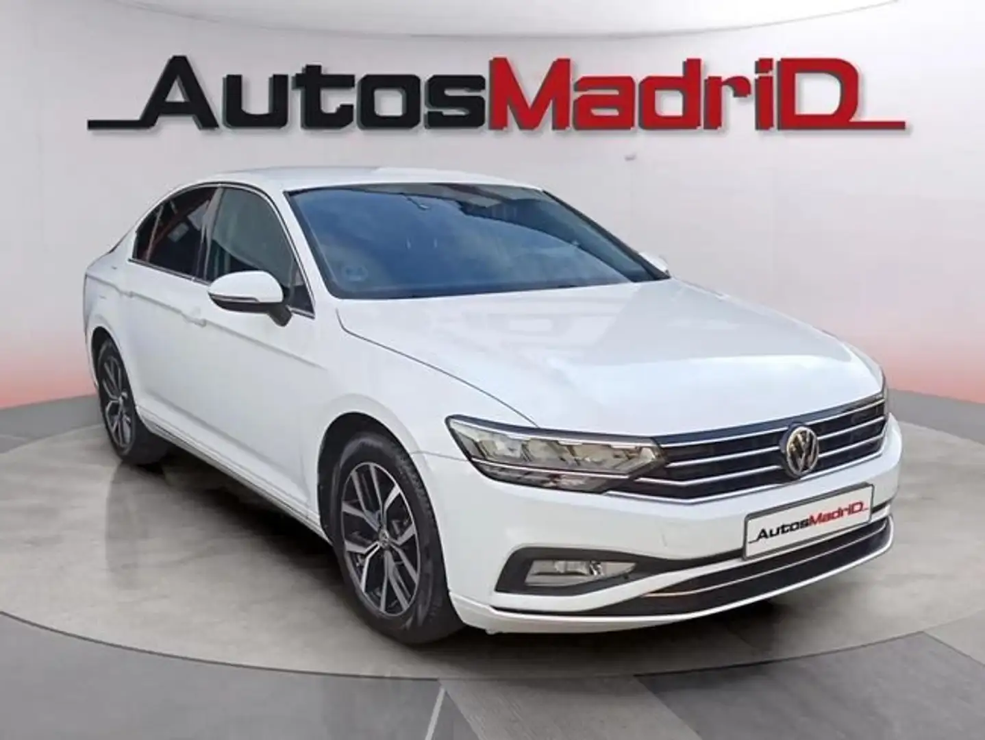 Volkswagen Passat 1.6 TDI 88kW (120CV) DSG Blanco - 1