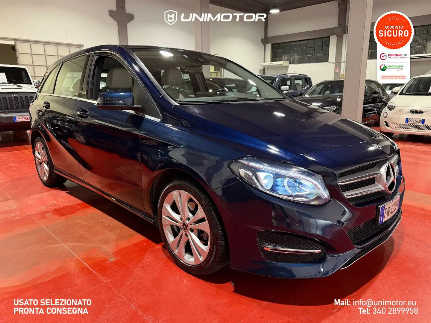 Mercedes-Benz B 180 B 180d Sport Next 109cv Automatic Blauw - 1