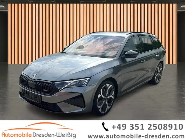 Skoda Octavia main image