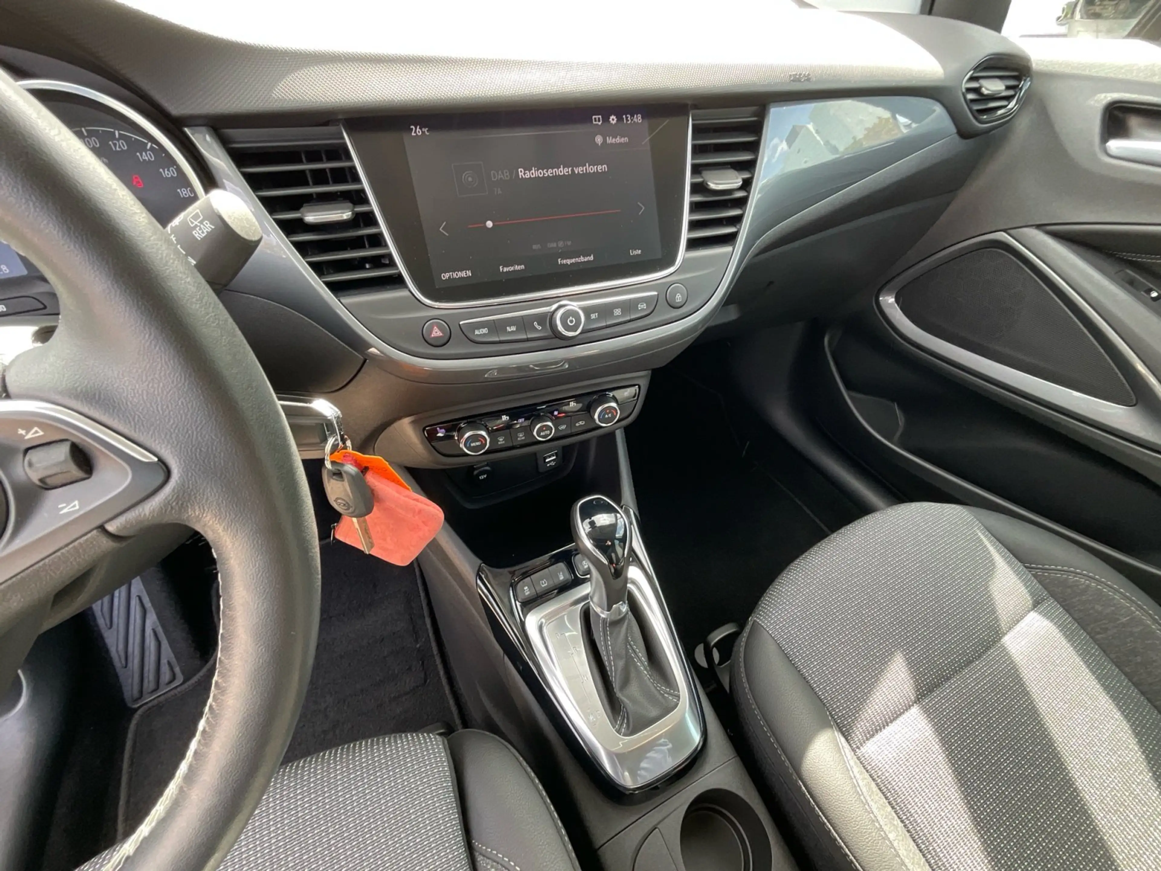 Opel Crossland 1.2 Turbo Elegance Paket Sitzheizung — photo 13