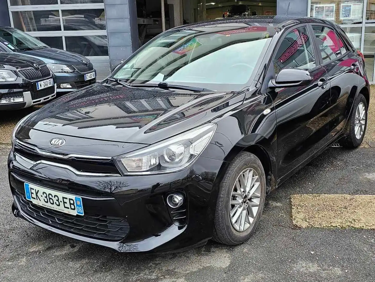 Kia Rio 1.0L T-GDi 100 ch ISG Launch Edition Schwarz - 1