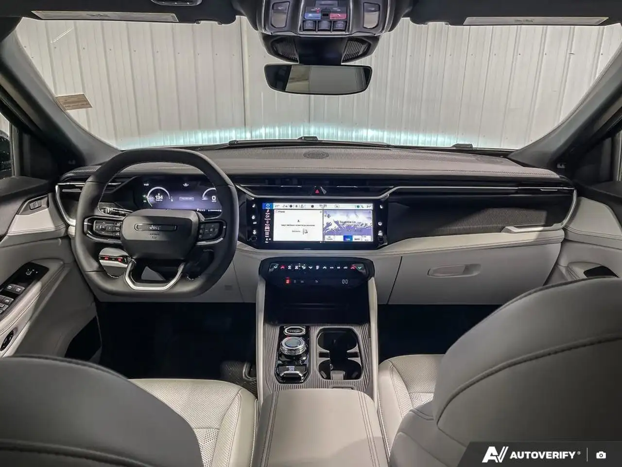 Jeep Cherokee снимка Jeep Cherokee