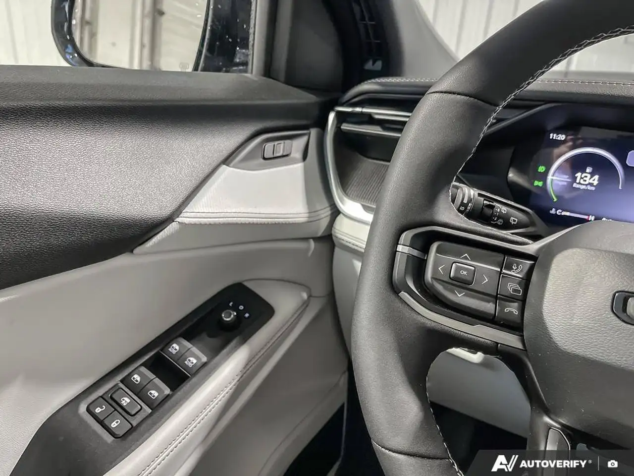 Jeep Cherokee снимка Jeep Cherokee