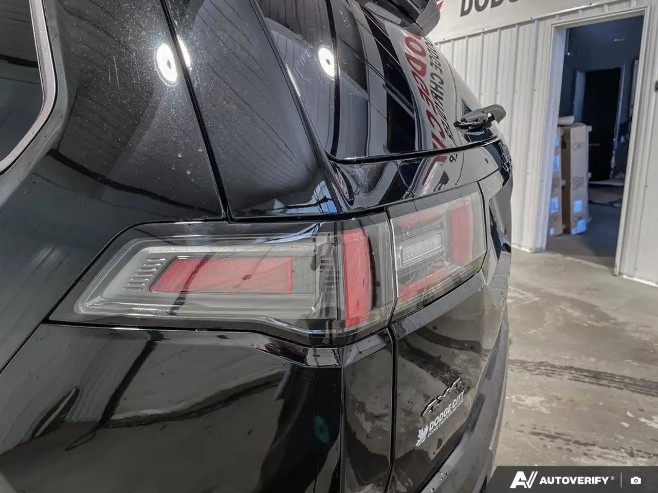 Jeep Cherokee снимка Jeep Cherokee