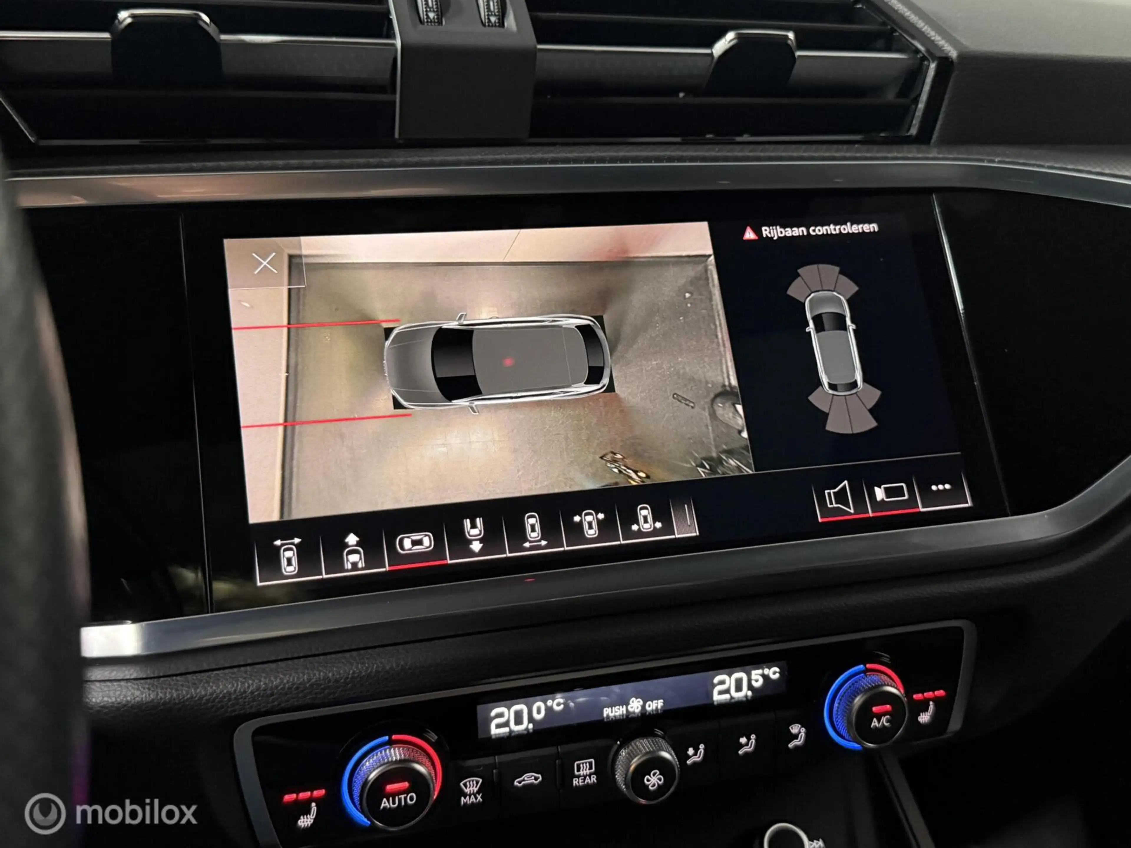 Audi Q3 Sportback 45 TFSIe S-LINE SOH 92.4% | PANO | LEDER — photo 11