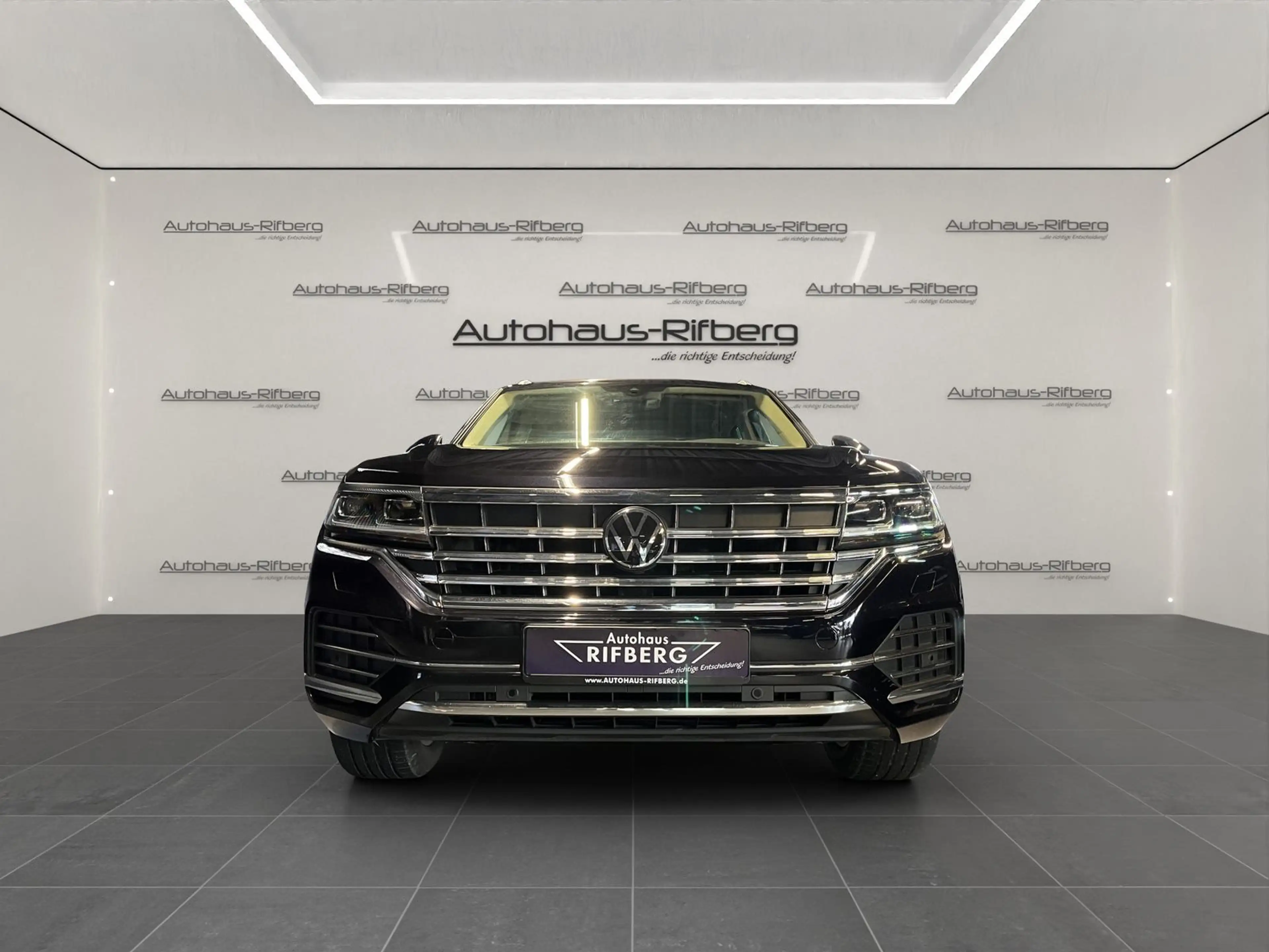 Volkswagen Touareg 3.0 TDI Atmosphere Standhe/AHK/ACC/LEDER — photo 2