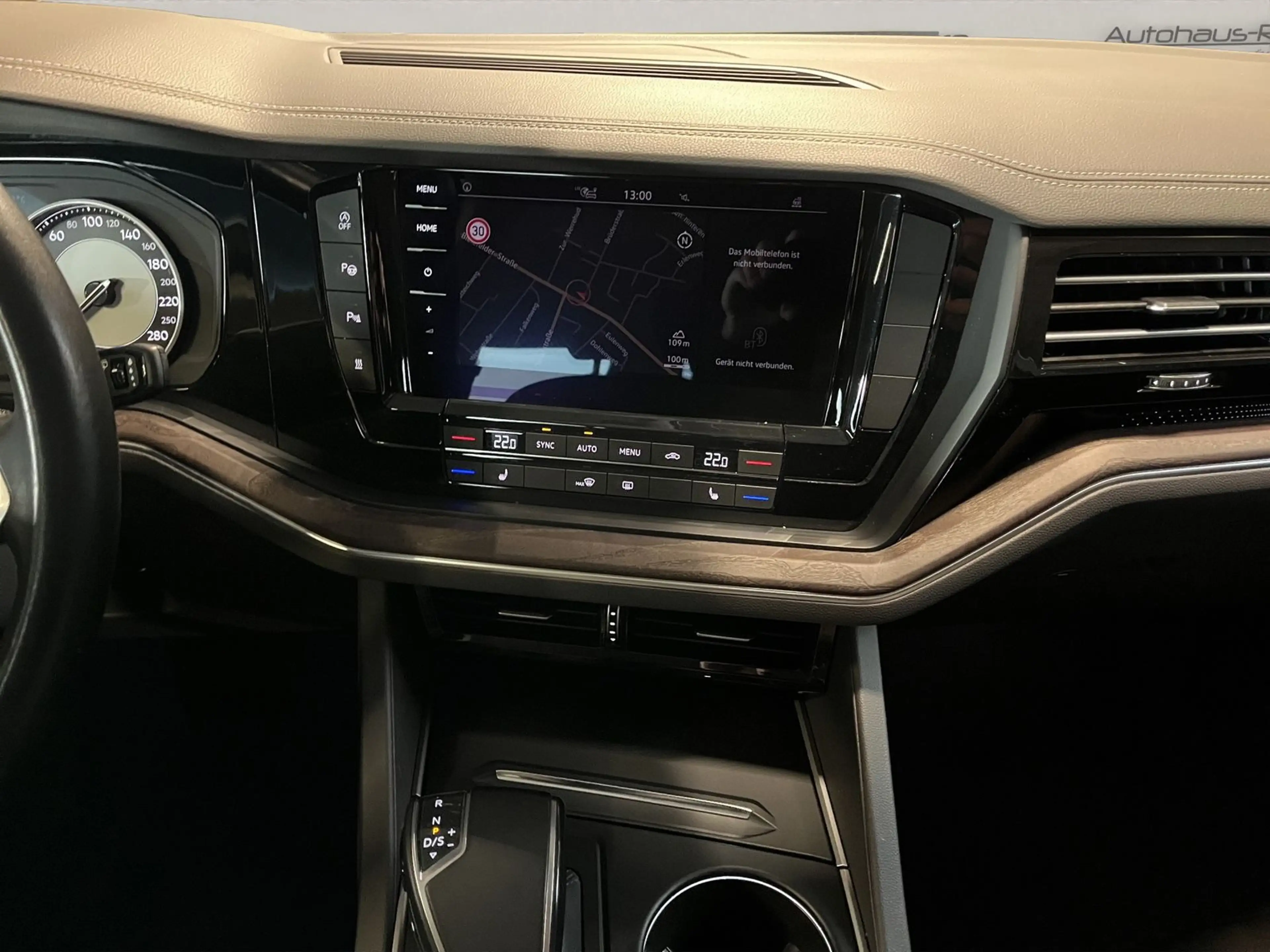 Volkswagen Touareg 3.0 TDI Atmosphere Standhe/AHK/ACC/LEDER — photo 14