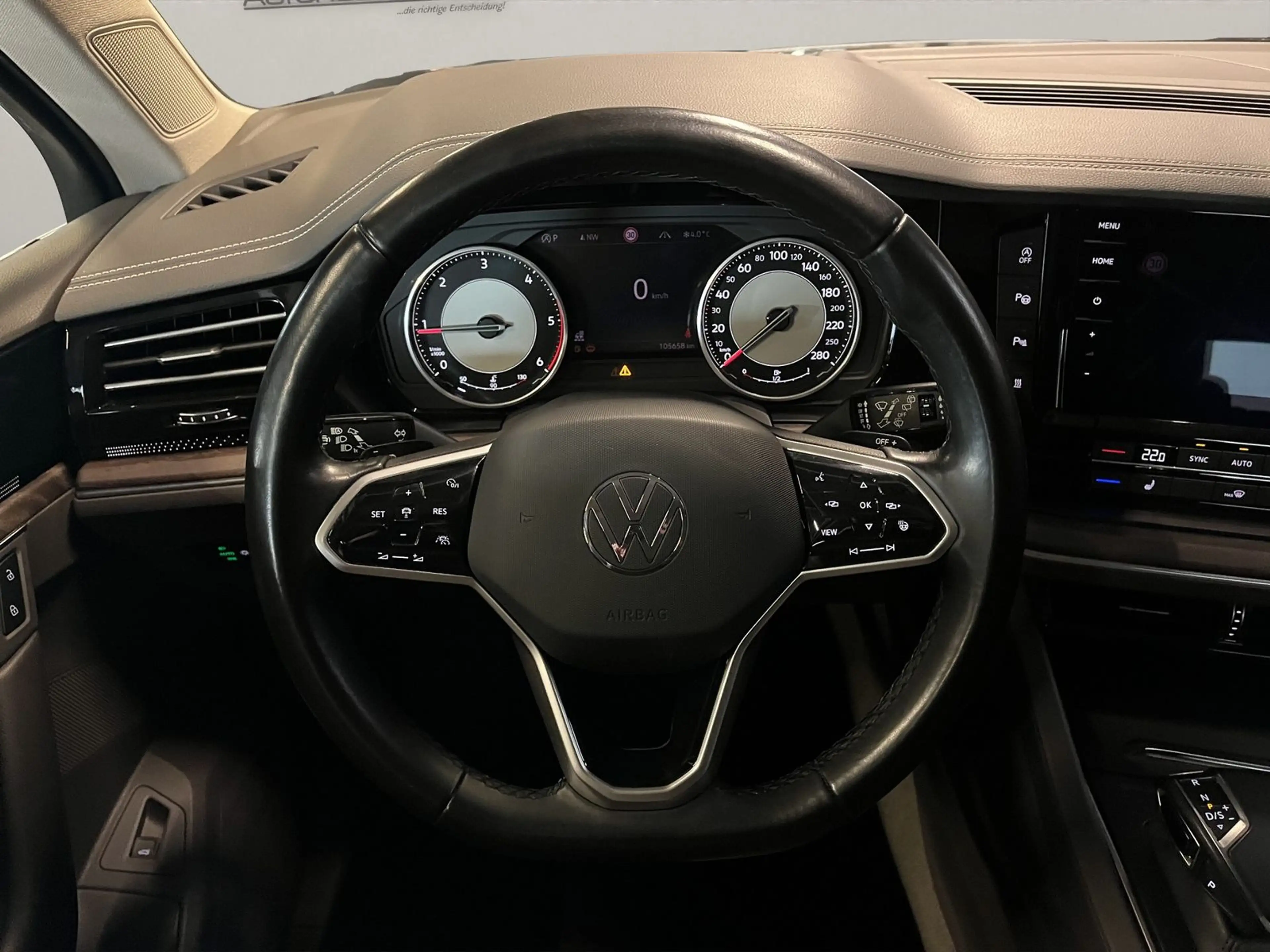 Volkswagen Touareg 3.0 TDI Atmosphere Standhe/AHK/ACC/LEDER — photo 13