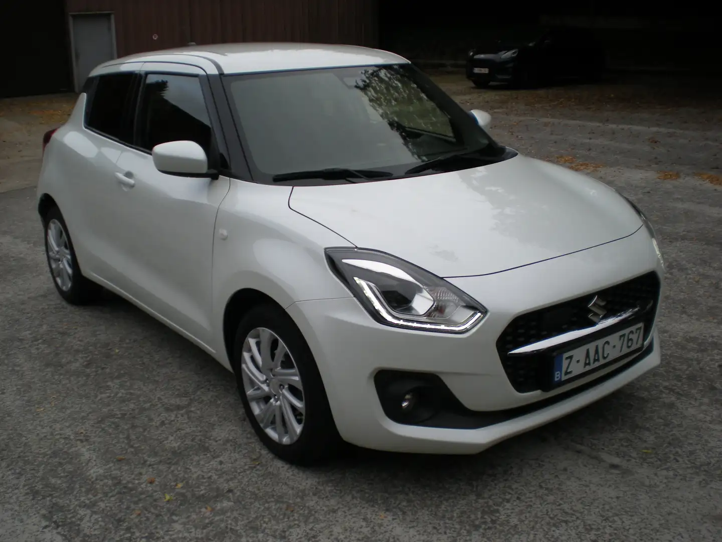 Suzuki Swift Swift 1.2i GL+NAVIGATION - 2