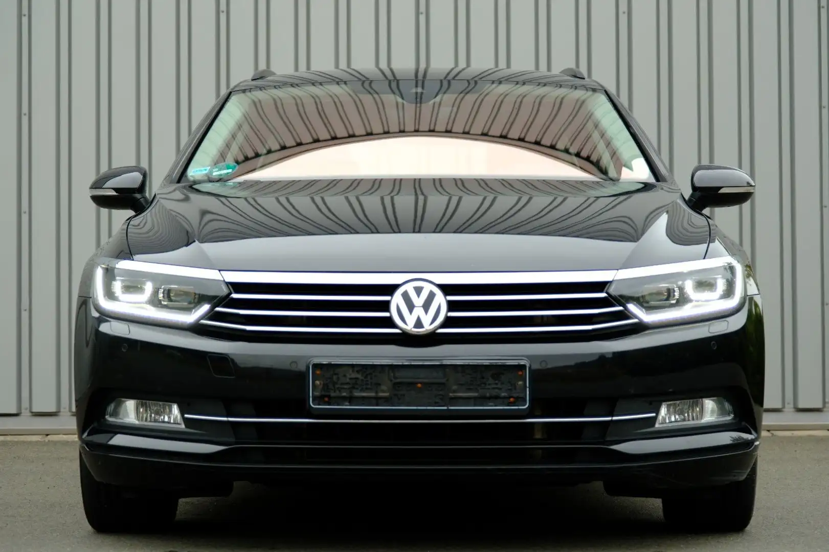 Volkswagen Passat Variant 2,0 TDI/DSG/ACC/AHK/Spurhalte Noir - 2