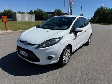 Fiesta VI 2008 3p 1.2 16v Titanium c/esp E5