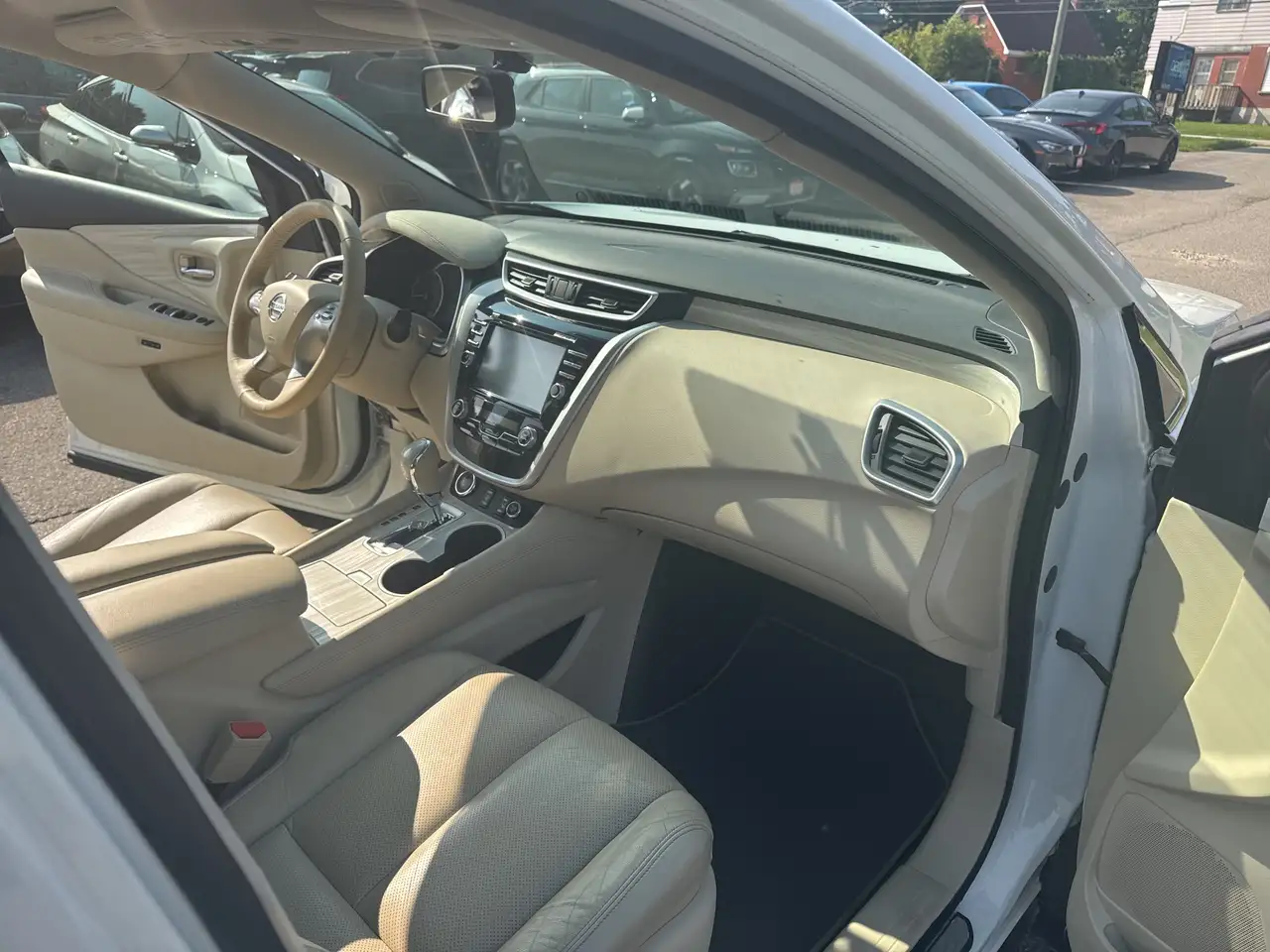 Nissan Murano снимка Nissan Murano