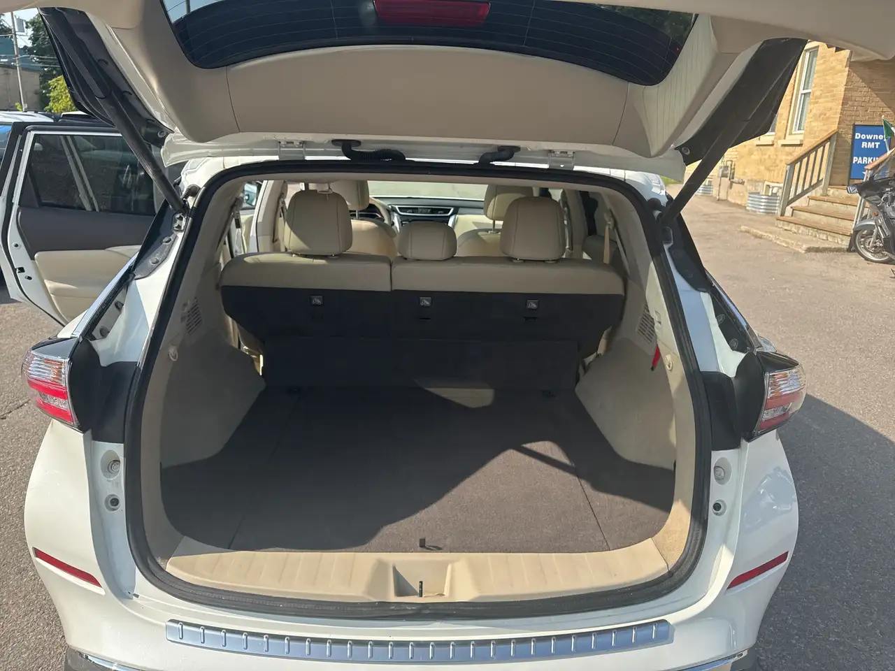 Nissan Murano снимка Nissan Murano